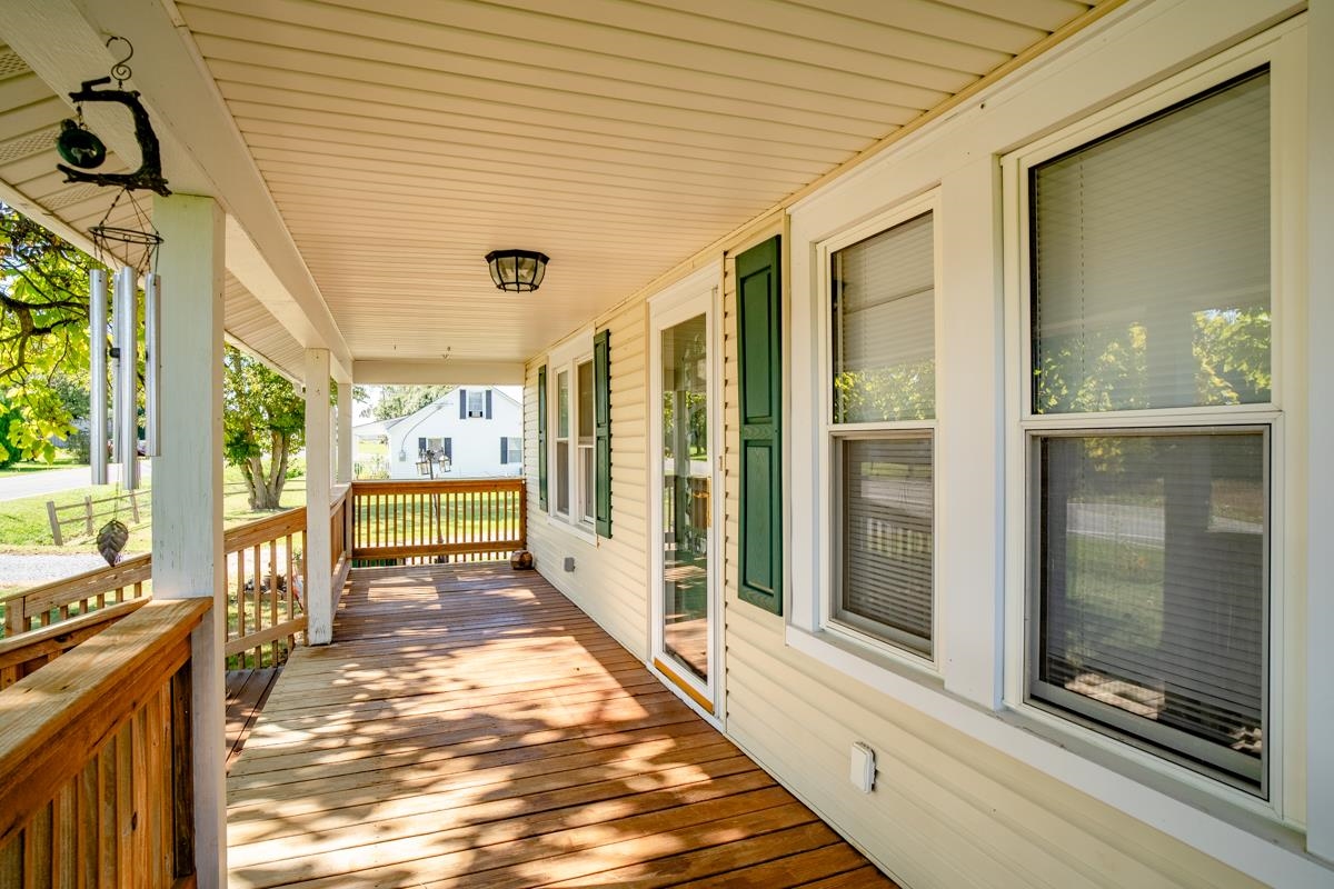 7177 EAST POINT RD, ELKTON, Virginia 22827, 3 Bedrooms Bedrooms, ,1 BathroomBathrooms,Residential,7177 EAST POINT RD,682605 MLS # 682605