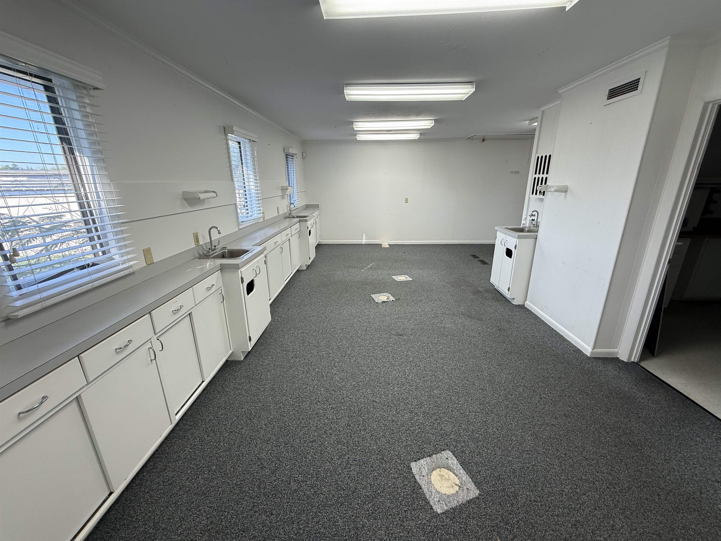 1115 IVY ST, WAYNESBORO, Virginia 22980, ,Commercial,1115 IVY ST,682620 MLS # 682620 1115 IVY ST, WAYNESBORO, Virginia 22980, ,Commercial,1115 IVY ST,682620 MLS # 682620