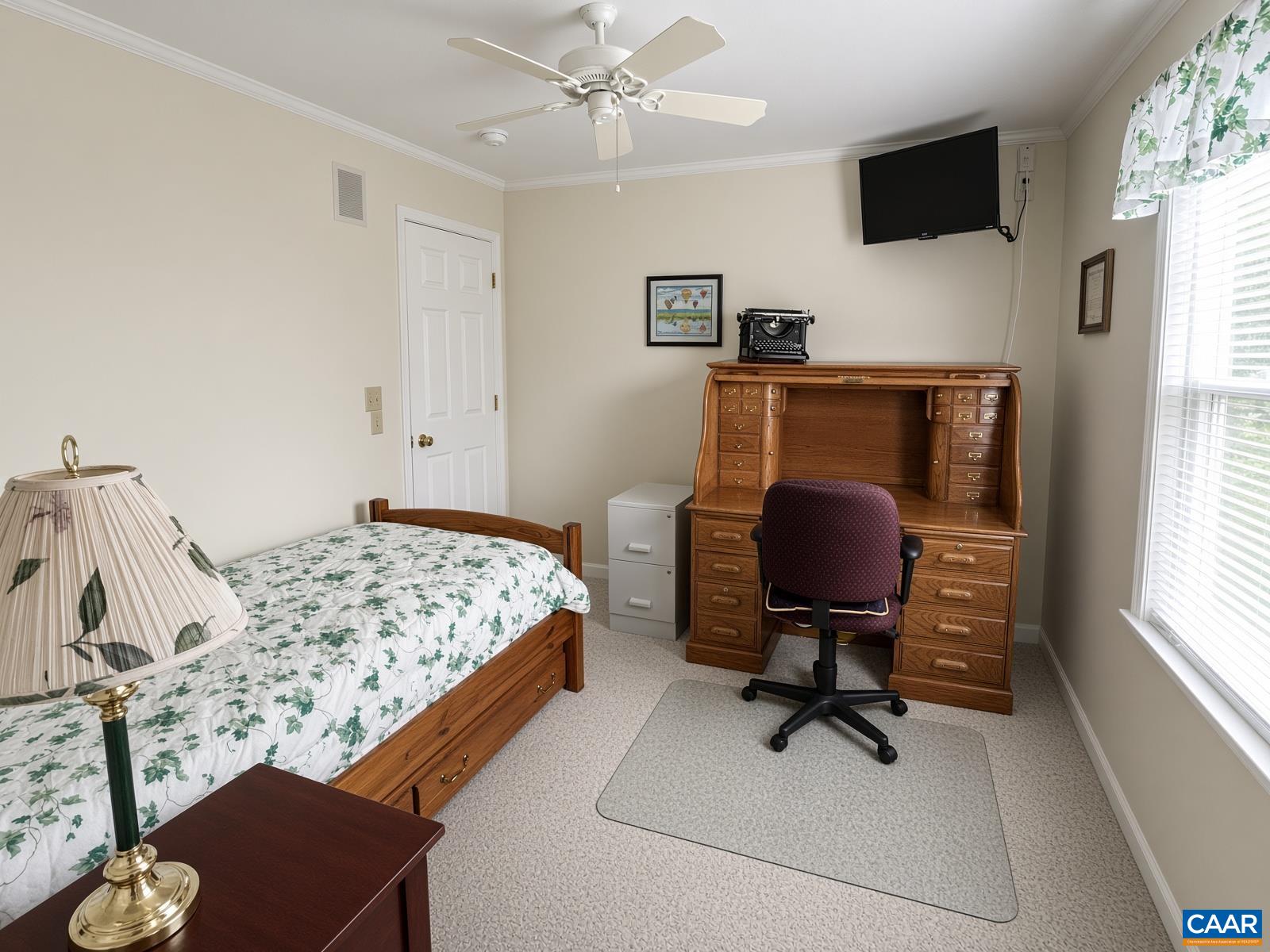 2200 WISTERIA DR, CHARLOTTESVILLE, Virginia 22911, 3 Bedrooms Bedrooms, ,2 BathroomsBathrooms,Residential,2200 WISTERIA DR,682455 MLS # 682455 2200 WISTERIA DR, CHARLOTTESVILLE, Virginia 22911, 3 Bedrooms Bedrooms, ,2 BathroomsBathrooms,Residential,2200 WISTERIA DR,682455 MLS # 682455