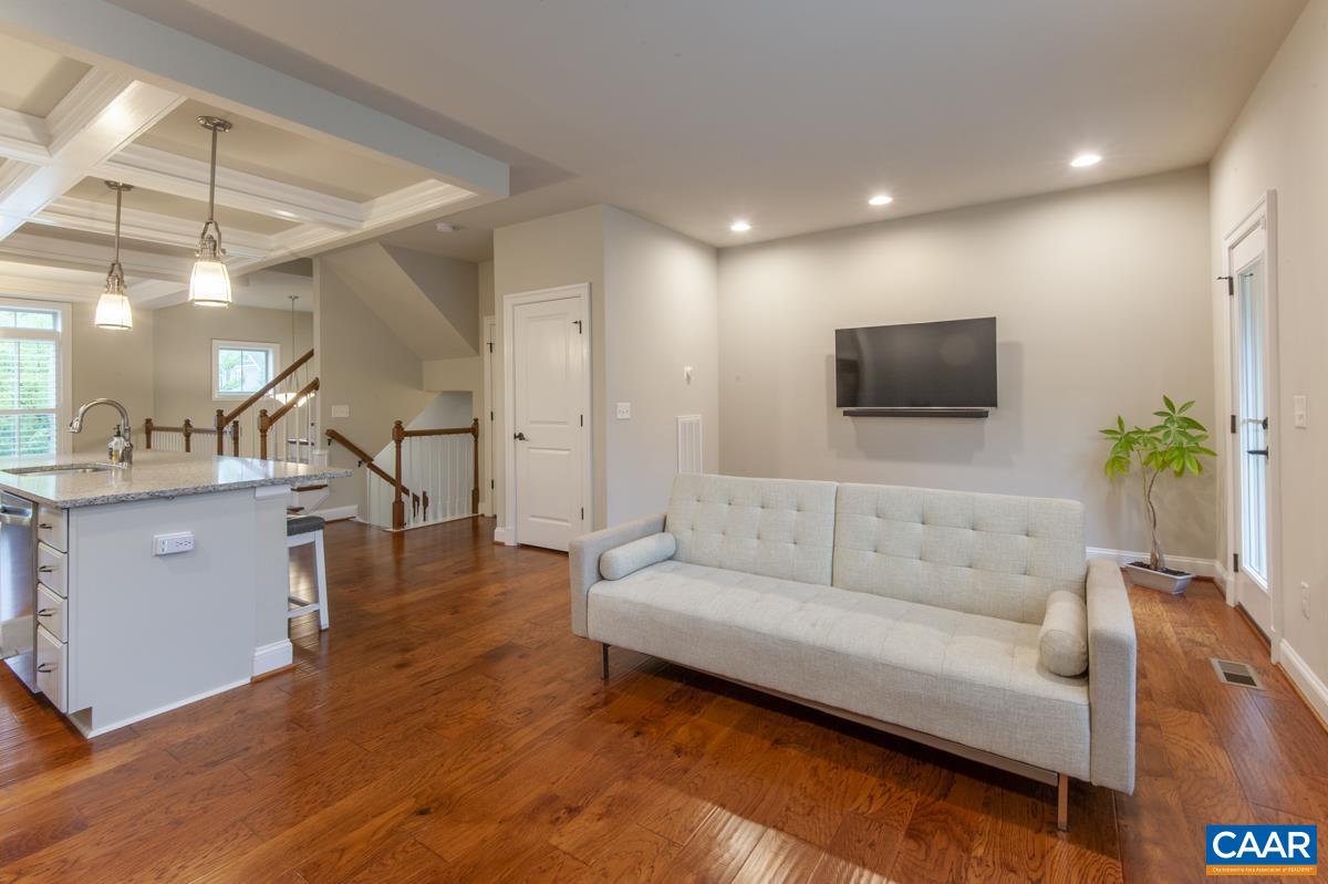 1405 TERRACE LN, CHARLOTTESVILLE, Virginia 22911, 3 Bedrooms Bedrooms, ,3 BathroomsBathrooms,Residential,1405 TERRACE LN,682483 MLS # 682483
