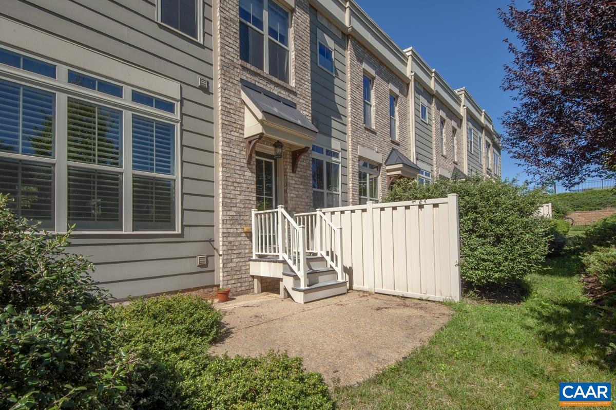 1405 TERRACE LN, CHARLOTTESVILLE, Virginia 22911, 3 Bedrooms Bedrooms, ,3 BathroomsBathrooms,Residential,1405 TERRACE LN,682483 MLS # 682483