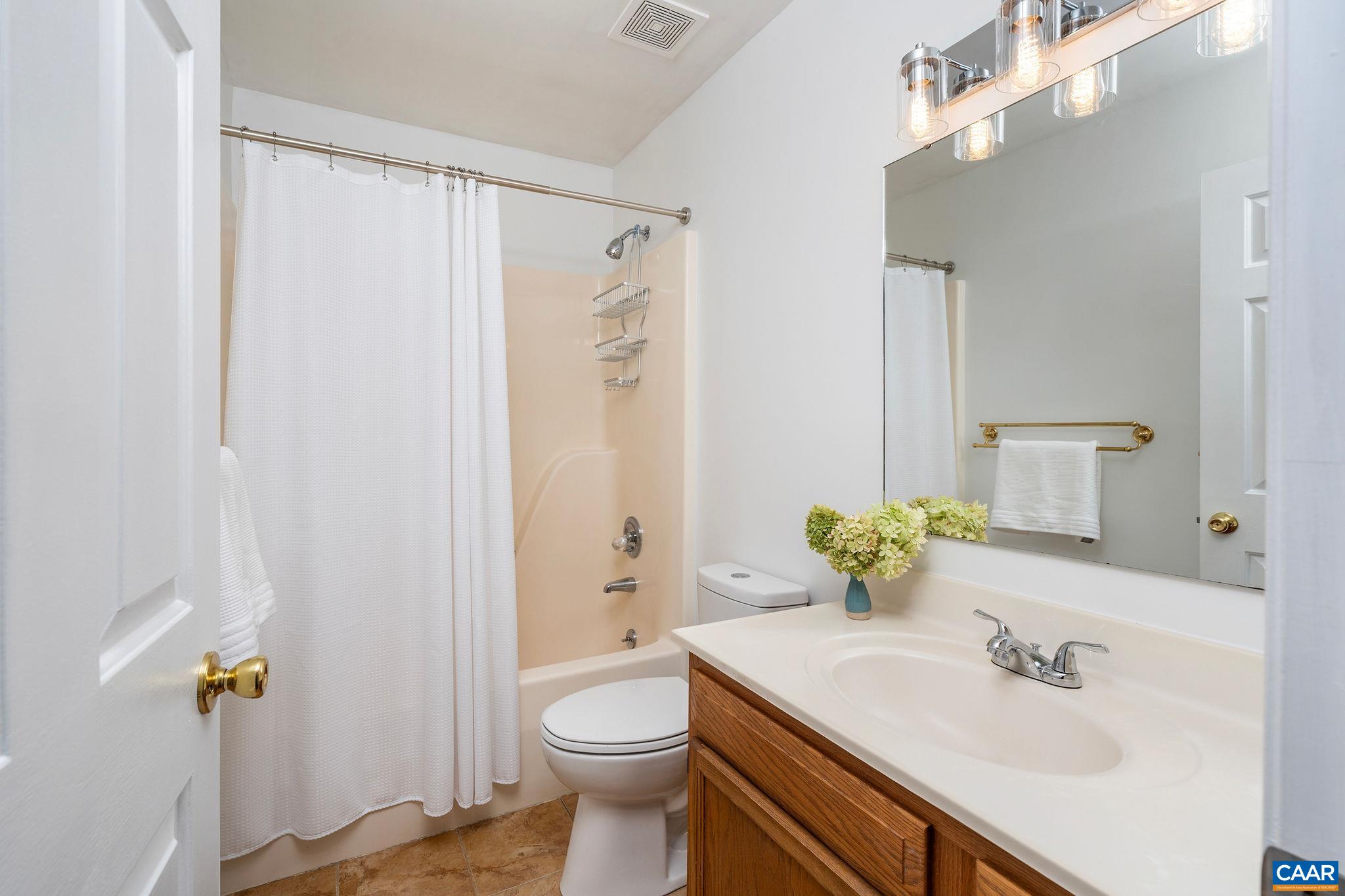220 HOMESTEAD LN, CHARLOTTESVILLE, Virginia 22902, 3 Bedrooms Bedrooms, ,2 BathroomsBathrooms,Residential,220 HOMESTEAD LN,682554 MLS # 682554 220 HOMESTEAD LN, CHARLOTTESVILLE, Virginia 22902, 3 Bedrooms Bedrooms, ,2 BathroomsBathrooms,Residential,220 HOMESTEAD LN,682554 MLS # 682554