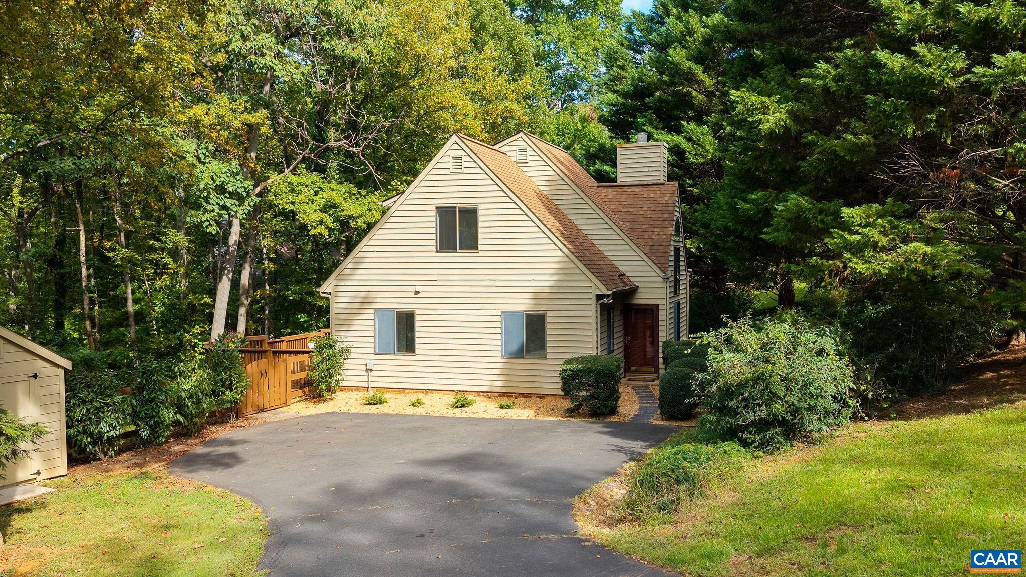 220 HOMESTEAD LN, CHARLOTTESVILLE, Virginia 22902, 3 Bedrooms Bedrooms, ,2 BathroomsBathrooms,Residential,220 HOMESTEAD LN,682554 MLS # 682554 220 HOMESTEAD LN, CHARLOTTESVILLE, Virginia 22902, 3 Bedrooms Bedrooms, ,2 BathroomsBathrooms,Residential,220 HOMESTEAD LN,682554 MLS # 682554