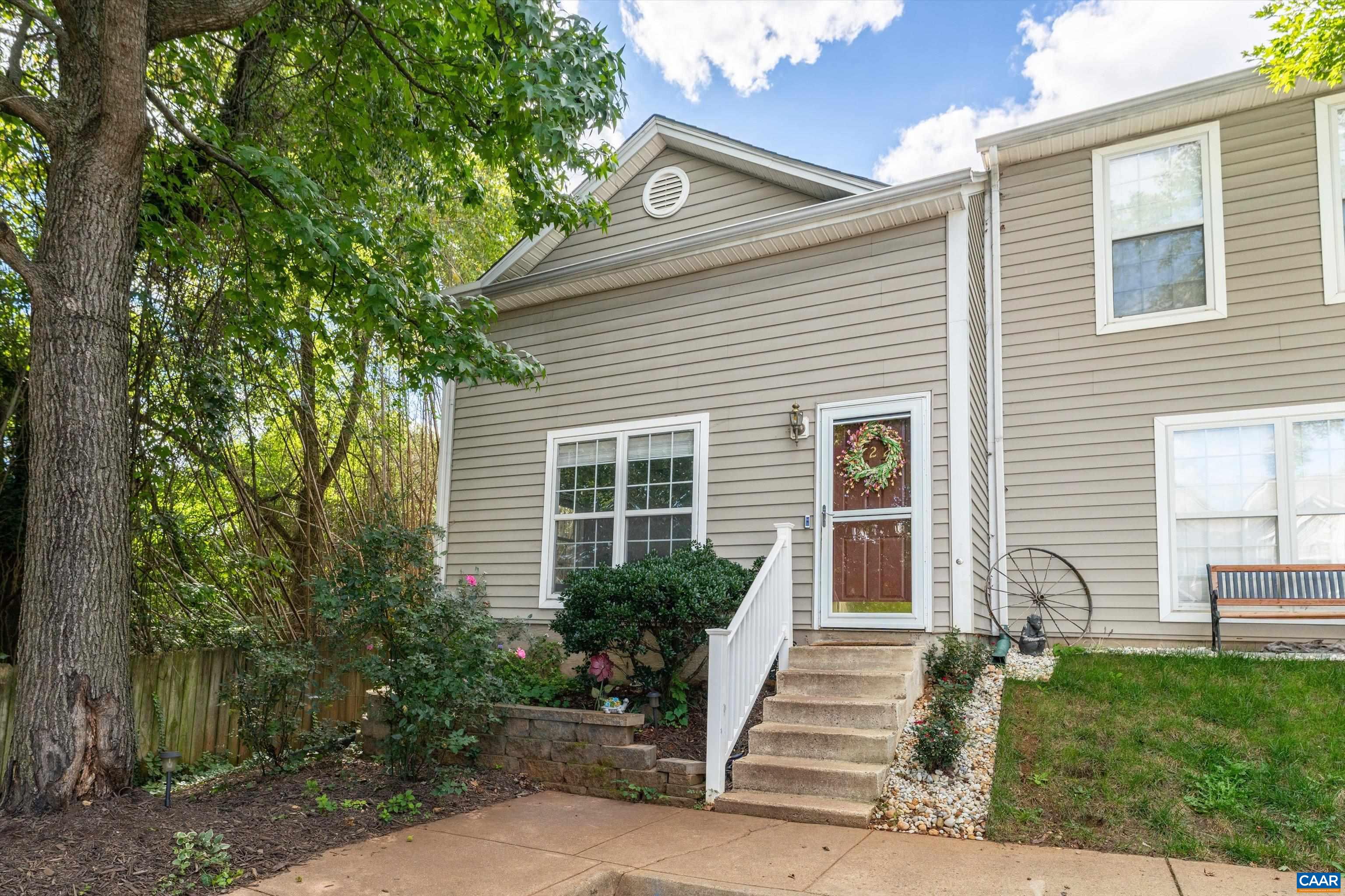 122 DANBURY CT, CHARLOTTESVILLE, Virginia 22902, 3 Bedrooms Bedrooms, ,2 BathroomsBathrooms,Residential,122 DANBURY CT,682584 MLS # 682584 122 DANBURY CT, CHARLOTTESVILLE, Virginia 22902, 3 Bedrooms Bedrooms, ,2 BathroomsBathrooms,Residential,122 DANBURY CT,682584 MLS # 682584