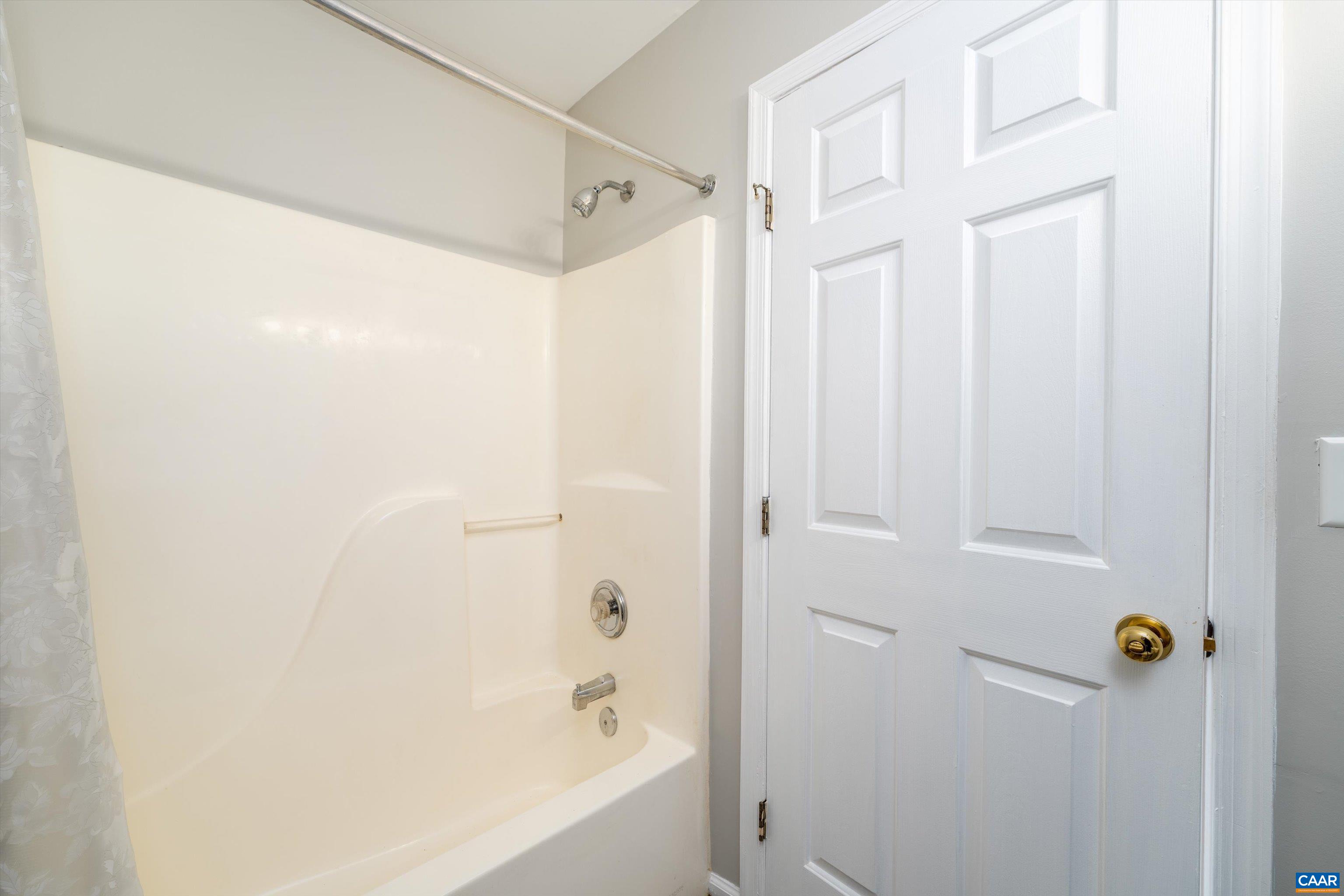 122 DANBURY CT, CHARLOTTESVILLE, Virginia 22902, 3 Bedrooms Bedrooms, ,2 BathroomsBathrooms,Residential,122 DANBURY CT,682584 MLS # 682584 122 DANBURY CT, CHARLOTTESVILLE, Virginia 22902, 3 Bedrooms Bedrooms, ,2 BathroomsBathrooms,Residential,122 DANBURY CT,682584 MLS # 682584