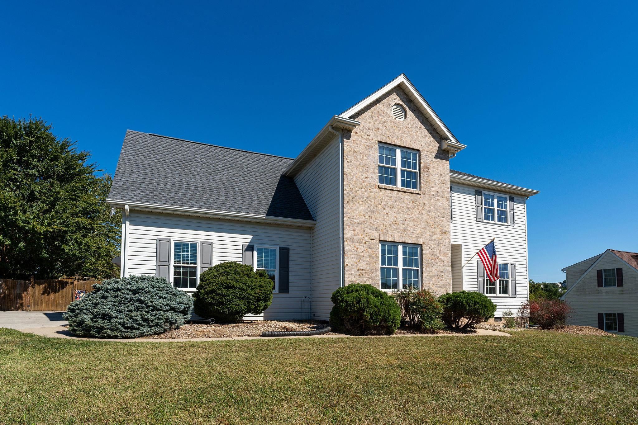 15 WINDSOR DR, FISHERSVILLE, Virginia 22939, 4 Bedrooms Bedrooms, ,2 BathroomsBathrooms,Residential,15 WINDSOR DR,682611 MLS # 682611