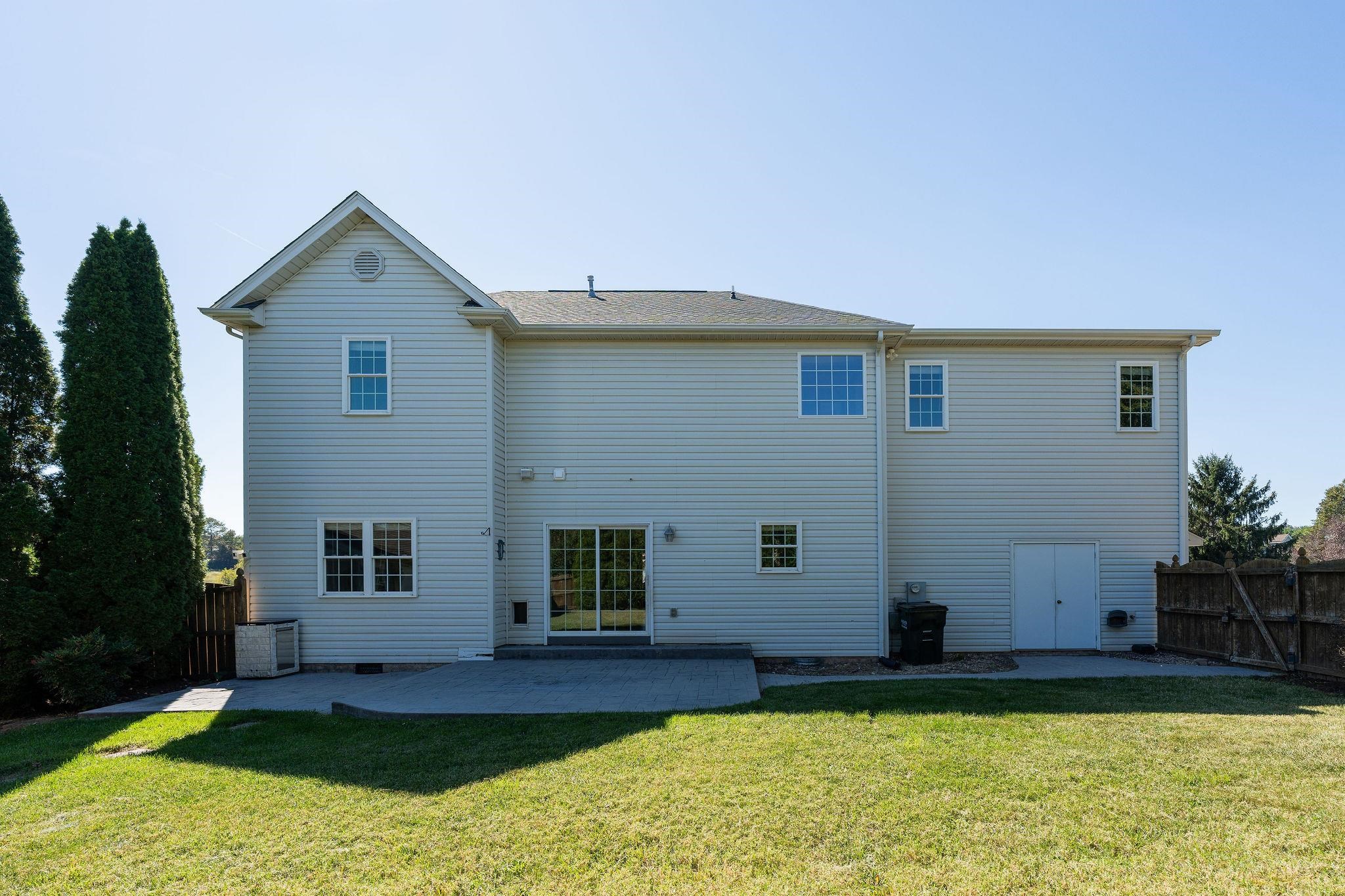 15 WINDSOR DR, FISHERSVILLE, Virginia 22939, 4 Bedrooms Bedrooms, ,2 BathroomsBathrooms,Residential,15 WINDSOR DR,682611 MLS # 682611
