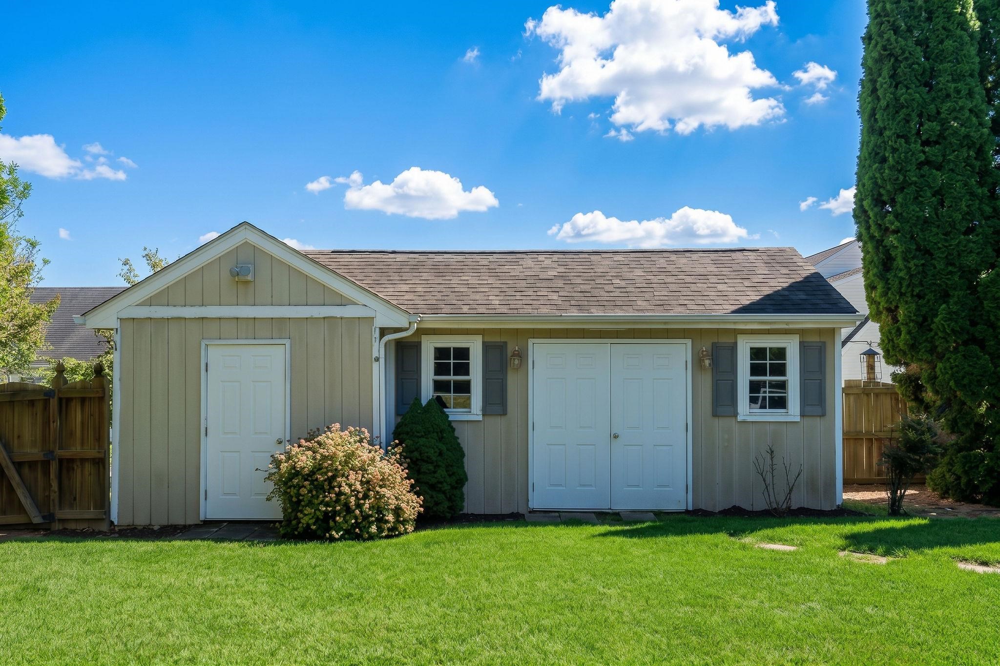 15 WINDSOR DR, FISHERSVILLE, Virginia 22939, 4 Bedrooms Bedrooms, ,2 BathroomsBathrooms,Residential,15 WINDSOR DR,682611 MLS # 682611