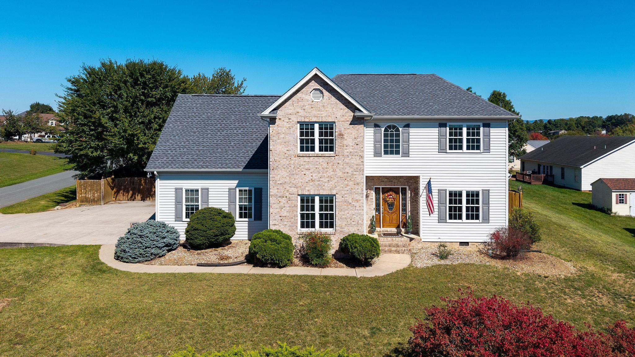 15 WINDSOR DR, FISHERSVILLE, Virginia 22939, 4 Bedrooms Bedrooms, ,2 BathroomsBathrooms,Residential,15 WINDSOR DR,682611 MLS # 682611