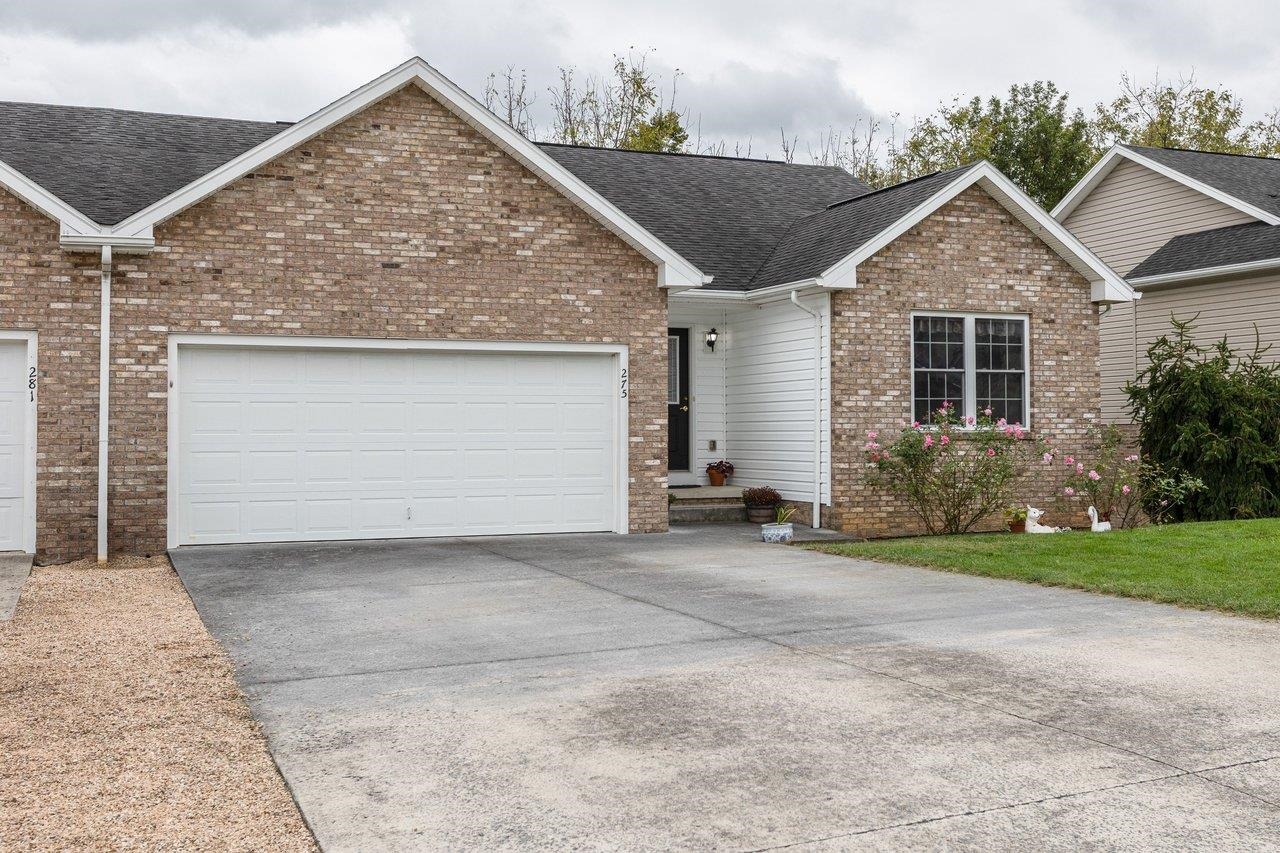 275 WINDERMERE DR, BROADWAY, Virginia 22815, 4 Bedrooms Bedrooms, ,3 BathroomsBathrooms,Residential,275 WINDERMERE DR,682613 MLS # 682613 275 WINDERMERE DR, BROADWAY, Virginia 22815, 4 Bedrooms Bedrooms, ,3 BathroomsBathrooms,Residential,275 WINDERMERE DR,682613 MLS # 682613