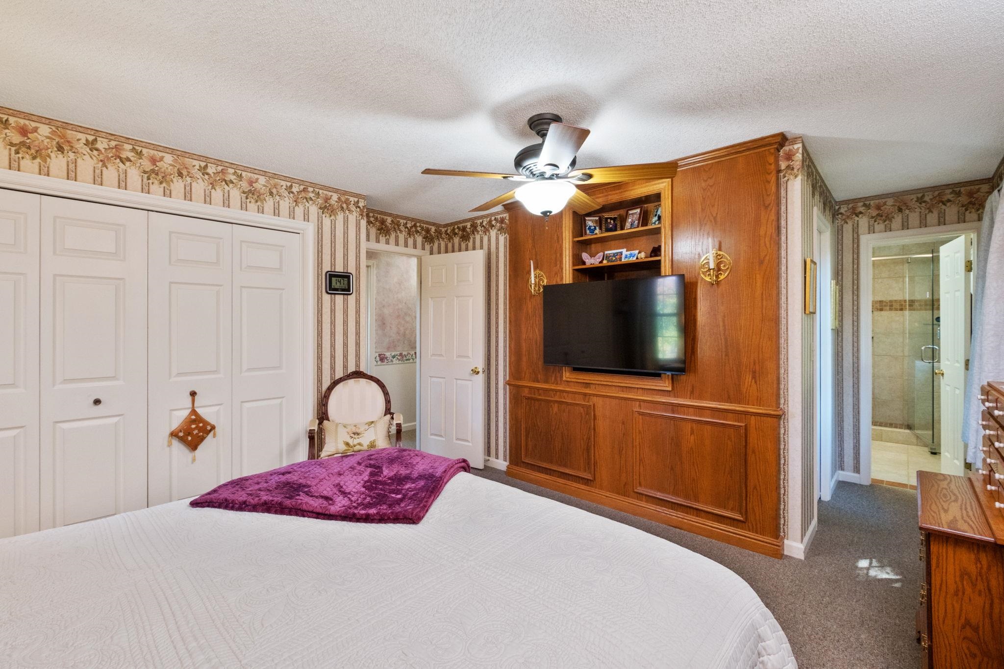 87 SUNSET DR, WAYNESBORO, Virginia 22980, 5 Bedrooms Bedrooms, ,2 BathroomsBathrooms,Residential,87 SUNSET DR,682617 MLS # 682617