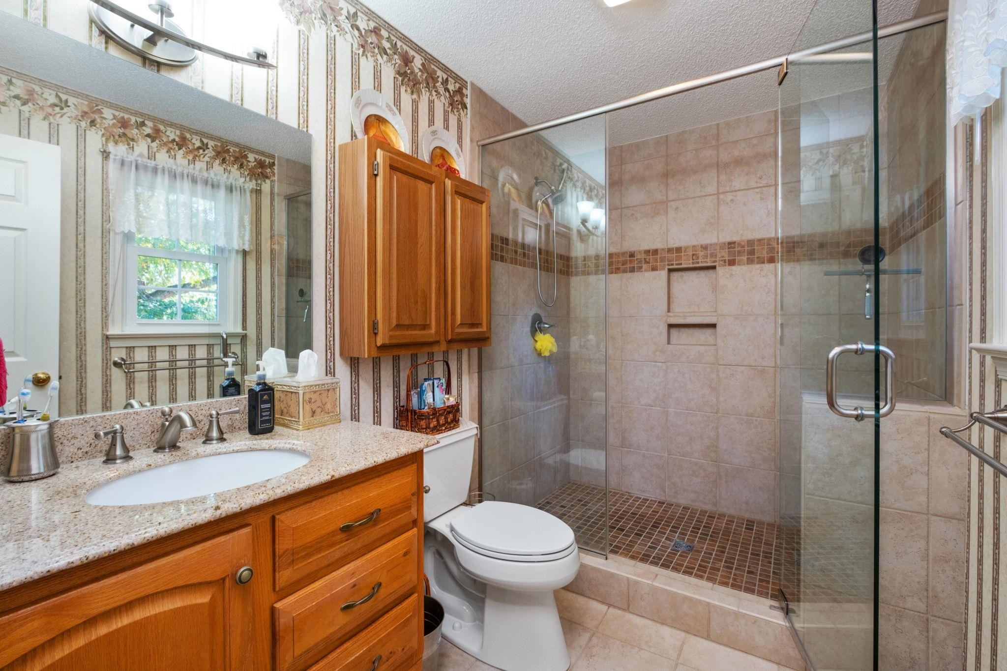 87 SUNSET DR, WAYNESBORO, Virginia 22980, 5 Bedrooms Bedrooms, ,2 BathroomsBathrooms,Residential,87 SUNSET DR,682617 MLS # 682617
