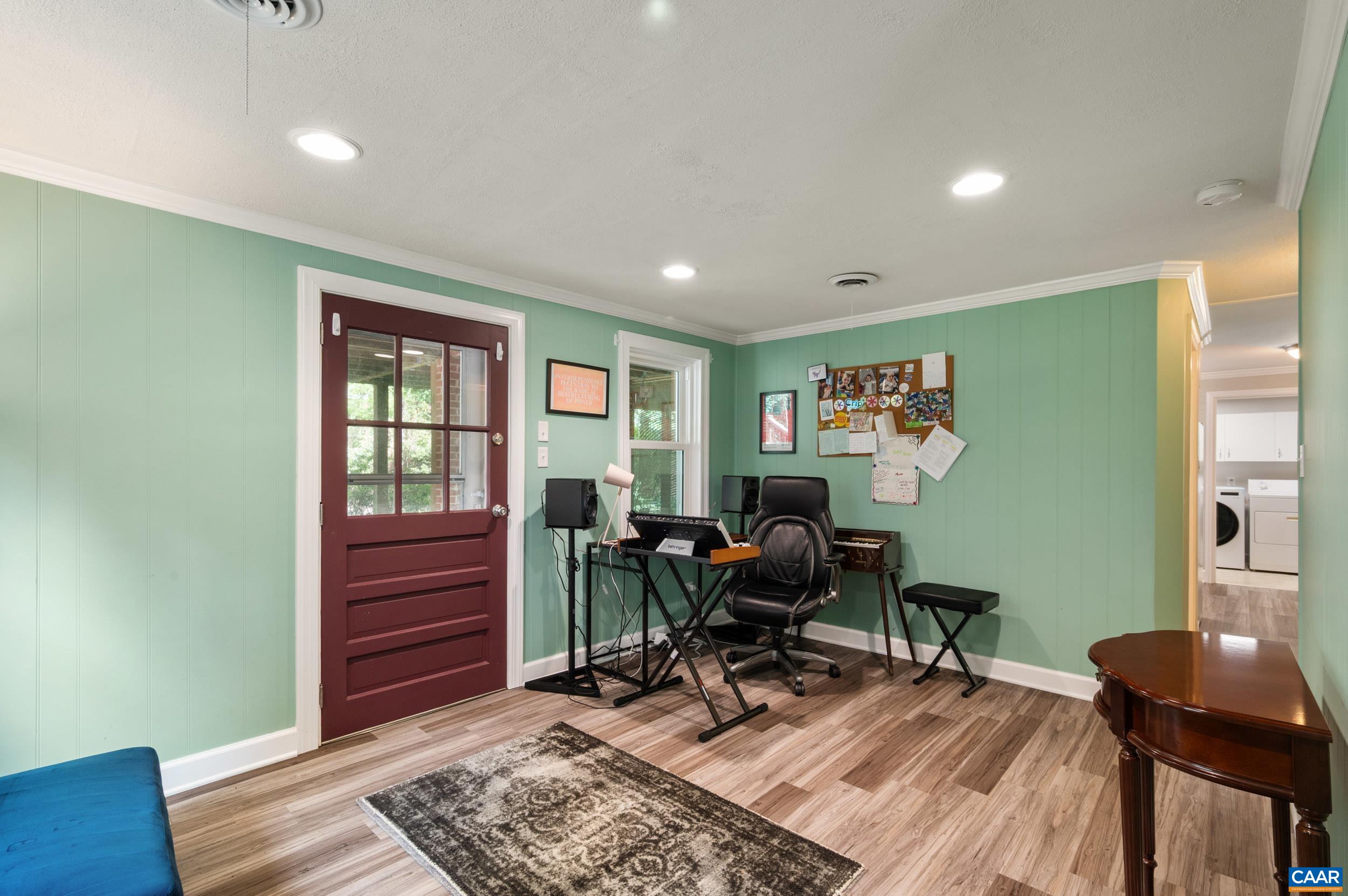 1431 BRIARCLIFF AVE, CHARLOTTESVILLE, Virginia 22903, 4 Bedrooms Bedrooms, ,3 BathroomsBathrooms,Residential,1431 BRIARCLIFF AVE,682625 MLS # 682625 1431 BRIARCLIFF AVE, CHARLOTTESVILLE, Virginia 22903, 4 Bedrooms Bedrooms, ,3 BathroomsBathrooms,Residential,1431 BRIARCLIFF AVE,682625 MLS # 682625