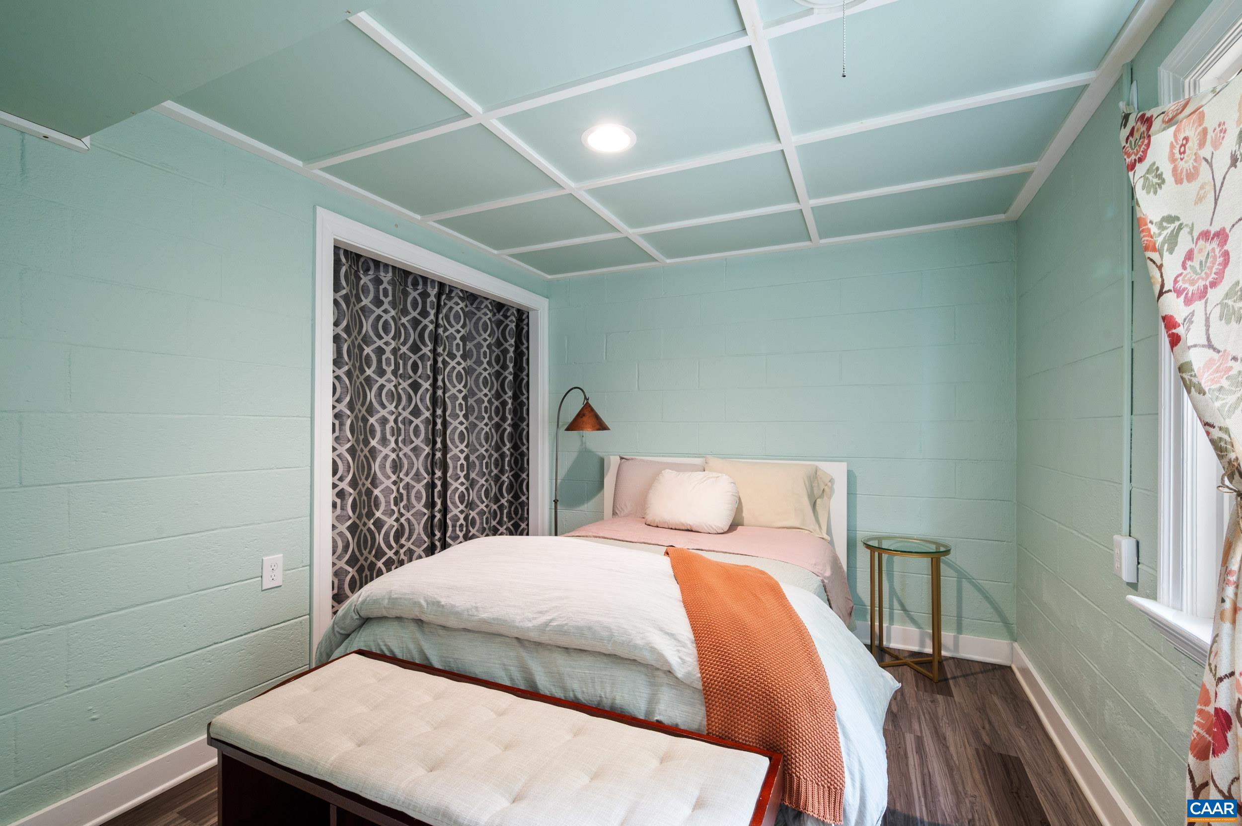 1431 BRIARCLIFF AVE, CHARLOTTESVILLE, Virginia 22903, 4 Bedrooms Bedrooms, ,3 BathroomsBathrooms,Residential,1431 BRIARCLIFF AVE,682625 MLS # 682625 1431 BRIARCLIFF AVE, CHARLOTTESVILLE, Virginia 22903, 4 Bedrooms Bedrooms, ,3 BathroomsBathrooms,Residential,1431 BRIARCLIFF AVE,682625 MLS # 682625