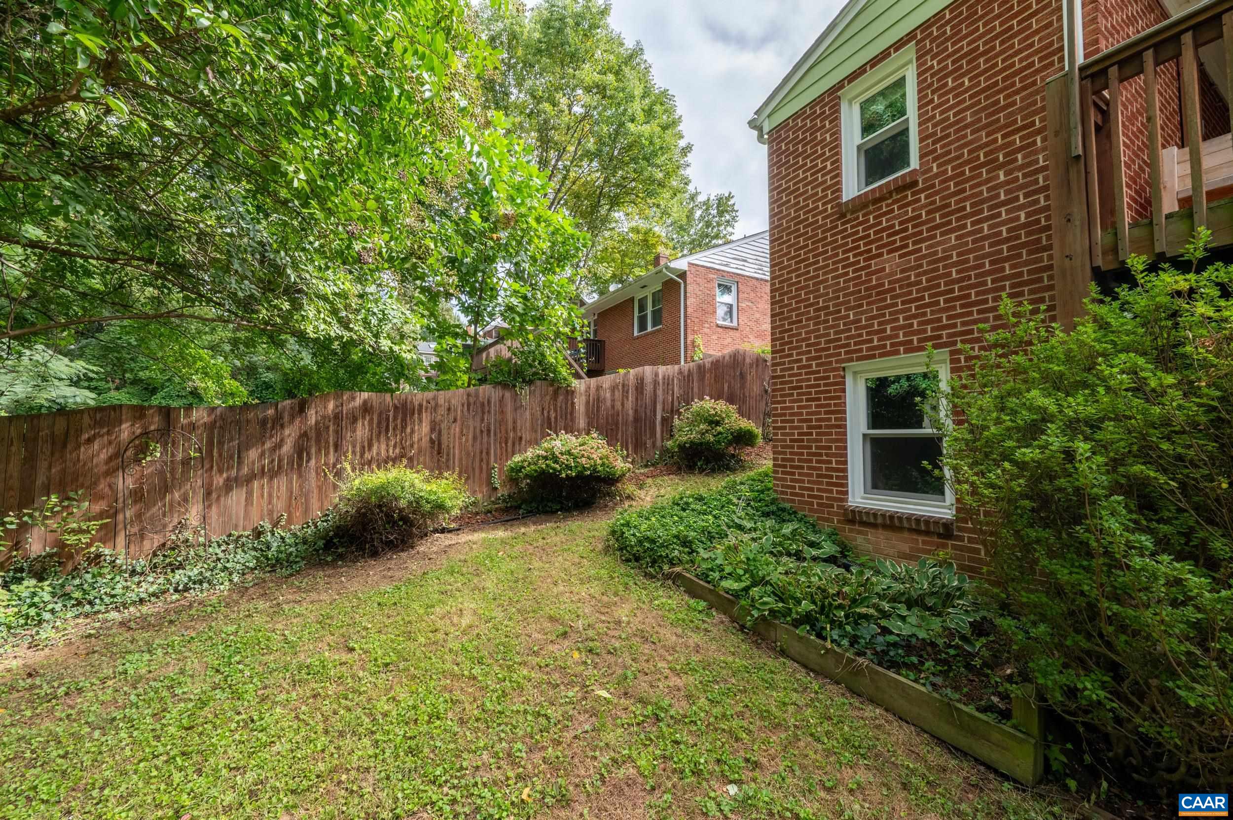 1431 BRIARCLIFF AVE, CHARLOTTESVILLE, Virginia 22903, 4 Bedrooms Bedrooms, ,3 BathroomsBathrooms,Residential,1431 BRIARCLIFF AVE,682625 MLS # 682625 1431 BRIARCLIFF AVE, CHARLOTTESVILLE, Virginia 22903, 4 Bedrooms Bedrooms, ,3 BathroomsBathrooms,Residential,1431 BRIARCLIFF AVE,682625 MLS # 682625