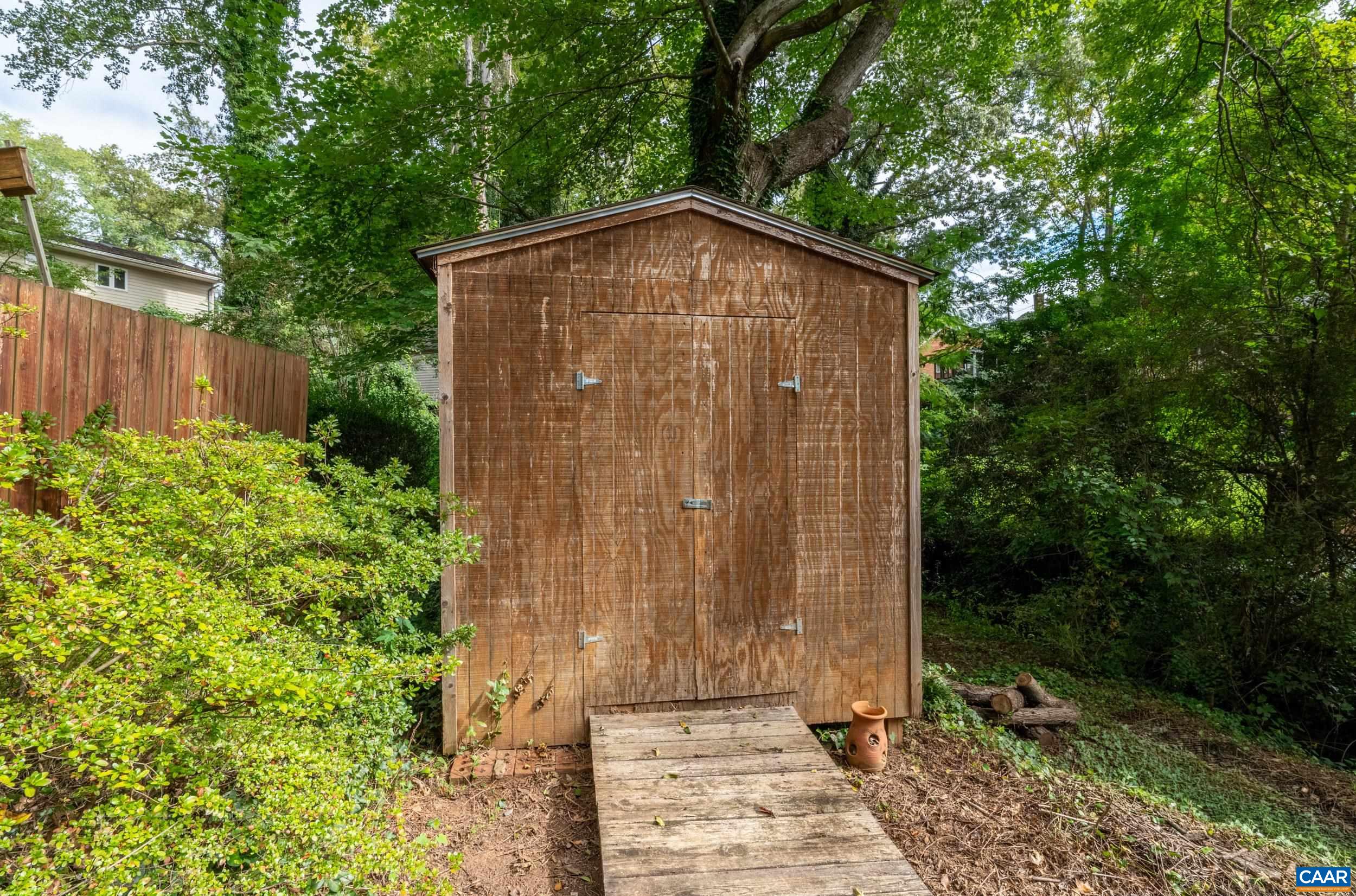 1431 BRIARCLIFF AVE, CHARLOTTESVILLE, Virginia 22903, 4 Bedrooms Bedrooms, ,3 BathroomsBathrooms,Residential,1431 BRIARCLIFF AVE,682625 MLS # 682625 1431 BRIARCLIFF AVE, CHARLOTTESVILLE, Virginia 22903, 4 Bedrooms Bedrooms, ,3 BathroomsBathrooms,Residential,1431 BRIARCLIFF AVE,682625 MLS # 682625