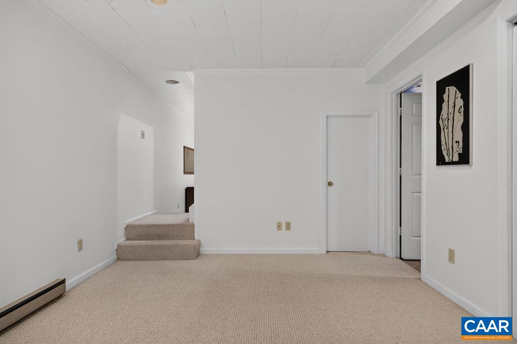 2605 CEDAR RIDGE LN, CHARLOTTESVILLE, Virginia 22901, 4 Bedrooms Bedrooms, ,3 BathroomsBathrooms,Residential,2605 CEDAR RIDGE LN,682628 MLS # 682628 2605 CEDAR RIDGE LN, CHARLOTTESVILLE, Virginia 22901, 4 Bedrooms Bedrooms, ,3 BathroomsBathrooms,Residential,2605 CEDAR RIDGE LN,682628 MLS # 682628