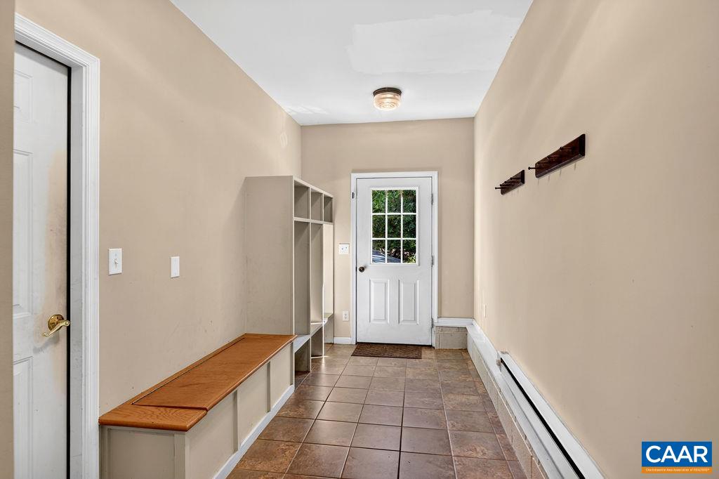 2585 CEDAR RIDGE LN, CHARLOTTESVILLE, Virginia 22901, 4 Bedrooms Bedrooms, ,3 BathroomsBathrooms,Residential,2585 CEDAR RIDGE LN,682630 MLS # 682630 2585 CEDAR RIDGE LN, CHARLOTTESVILLE, Virginia 22901, 4 Bedrooms Bedrooms, ,3 BathroomsBathrooms,Residential,2585 CEDAR RIDGE LN,682630 MLS # 682630