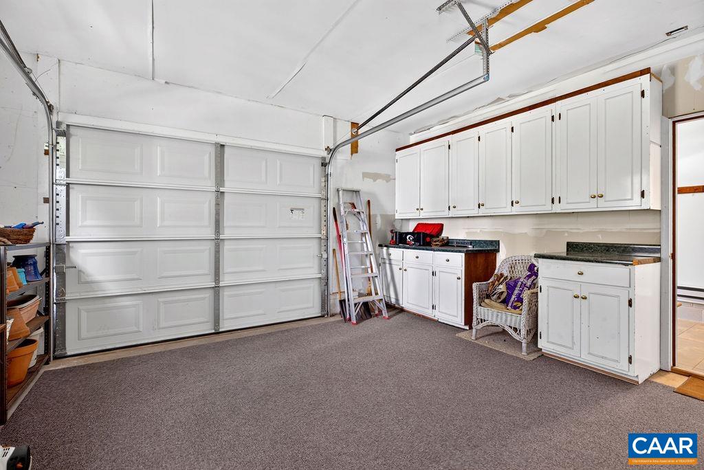 2585 CEDAR RIDGE LN, CHARLOTTESVILLE, Virginia 22901, 4 Bedrooms Bedrooms, ,3 BathroomsBathrooms,Residential,2585 CEDAR RIDGE LN,682630 MLS # 682630 2585 CEDAR RIDGE LN, CHARLOTTESVILLE, Virginia 22901, 4 Bedrooms Bedrooms, ,3 BathroomsBathrooms,Residential,2585 CEDAR RIDGE LN,682630 MLS # 682630