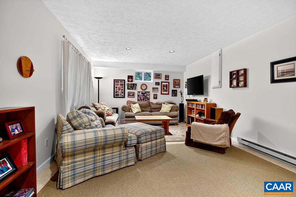2585 CEDAR RIDGE LN, CHARLOTTESVILLE, Virginia 22901, 4 Bedrooms Bedrooms, ,3 BathroomsBathrooms,Residential,2585 CEDAR RIDGE LN,682630 MLS # 682630 2585 CEDAR RIDGE LN, CHARLOTTESVILLE, Virginia 22901, 4 Bedrooms Bedrooms, ,3 BathroomsBathrooms,Residential,2585 CEDAR RIDGE LN,682630 MLS # 682630