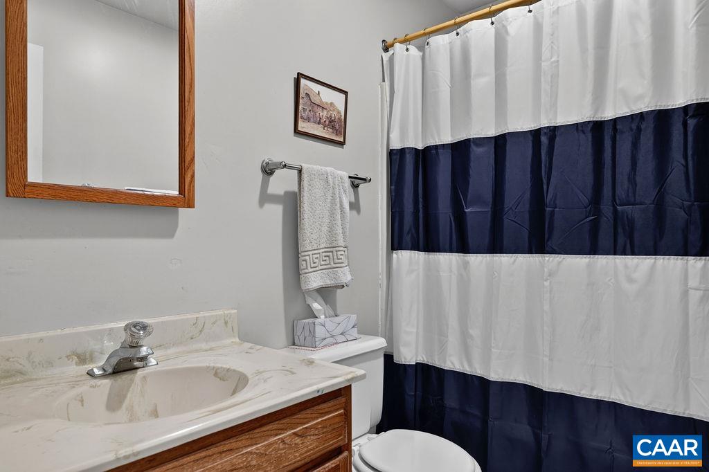 2585 CEDAR RIDGE LN, CHARLOTTESVILLE, Virginia 22901, 4 Bedrooms Bedrooms, ,3 BathroomsBathrooms,Residential,2585 CEDAR RIDGE LN,682630 MLS # 682630 2585 CEDAR RIDGE LN, CHARLOTTESVILLE, Virginia 22901, 4 Bedrooms Bedrooms, ,3 BathroomsBathrooms,Residential,2585 CEDAR RIDGE LN,682630 MLS # 682630