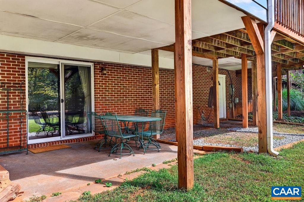 2585 CEDAR RIDGE LN, CHARLOTTESVILLE, Virginia 22901, 4 Bedrooms Bedrooms, ,3 BathroomsBathrooms,Residential,2585 CEDAR RIDGE LN,682630 MLS # 682630 2585 CEDAR RIDGE LN, CHARLOTTESVILLE, Virginia 22901, 4 Bedrooms Bedrooms, ,3 BathroomsBathrooms,Residential,2585 CEDAR RIDGE LN,682630 MLS # 682630