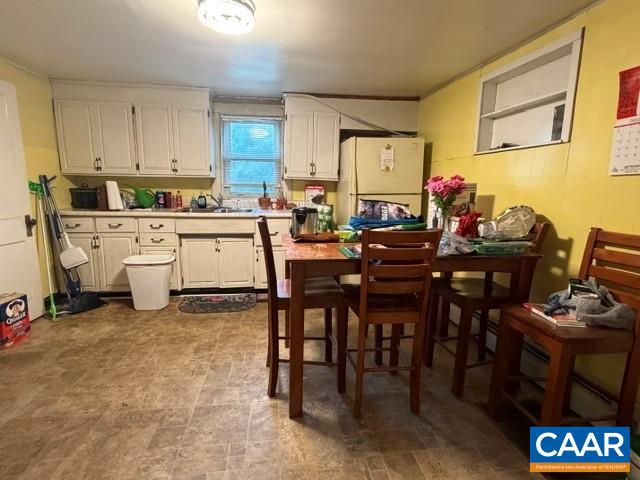 3057 RIDGE RD, ARVONIA, Virginia 23004, 3 Bedrooms Bedrooms, ,1 BathroomBathrooms,Residential,3057 RIDGE RD,682631 MLS # 682631
