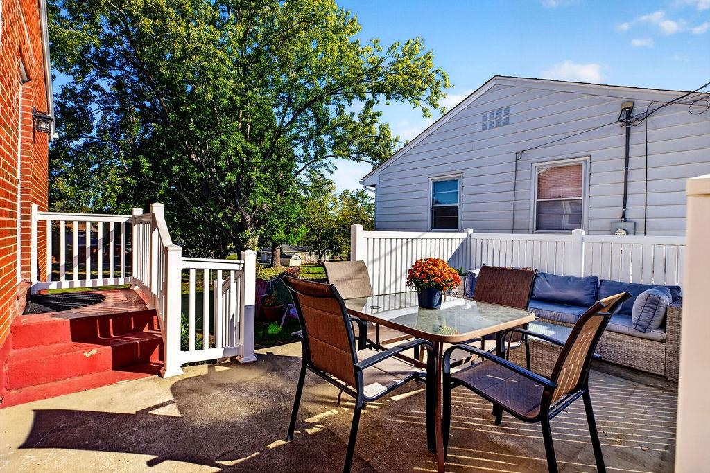 2405 PARK HILL RD, STAUNTON, Virginia 24401, 3 Bedrooms Bedrooms, ,1 BathroomBathrooms,Residential,2405 PARK HILL RD,682632 MLS # 682632 2405 PARK HILL RD, STAUNTON, Virginia 24401, 3 Bedrooms Bedrooms, ,1 BathroomBathrooms,Residential,2405 PARK HILL RD,682632 MLS # 682632
