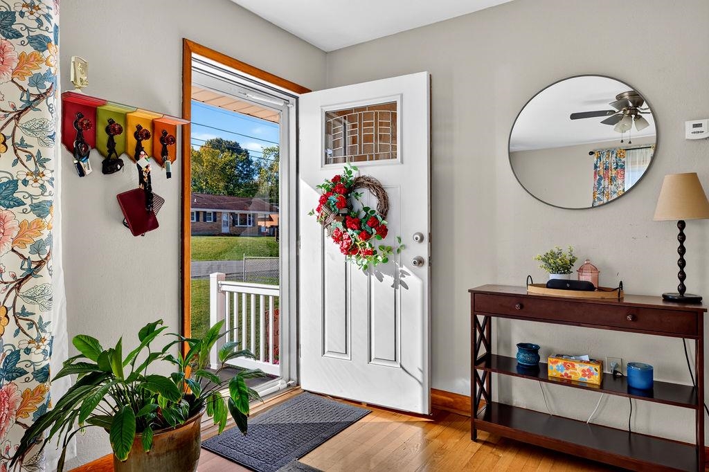 2405 PARK HILL RD, STAUNTON, Virginia 24401, 3 Bedrooms Bedrooms, ,1 BathroomBathrooms,Residential,2405 PARK HILL RD,682632 MLS # 682632 2405 PARK HILL RD, STAUNTON, Virginia 24401, 3 Bedrooms Bedrooms, ,1 BathroomBathrooms,Residential,2405 PARK HILL RD,682632 MLS # 682632