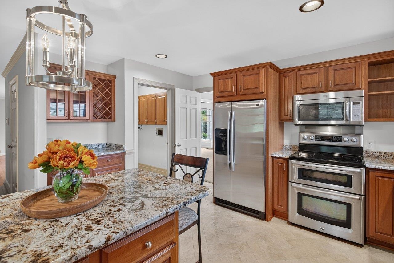 418 FAIRWAY DR, HARRISONBURG, Virginia 22802, 4 Bedrooms Bedrooms, ,2 BathroomsBathrooms,Residential,418 FAIRWAY DR,682636 MLS # 682636