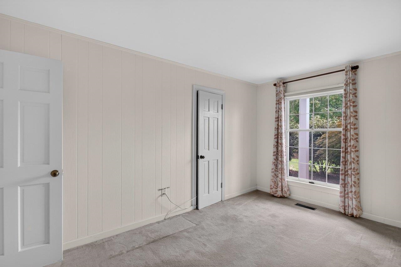 This could also be a great home office