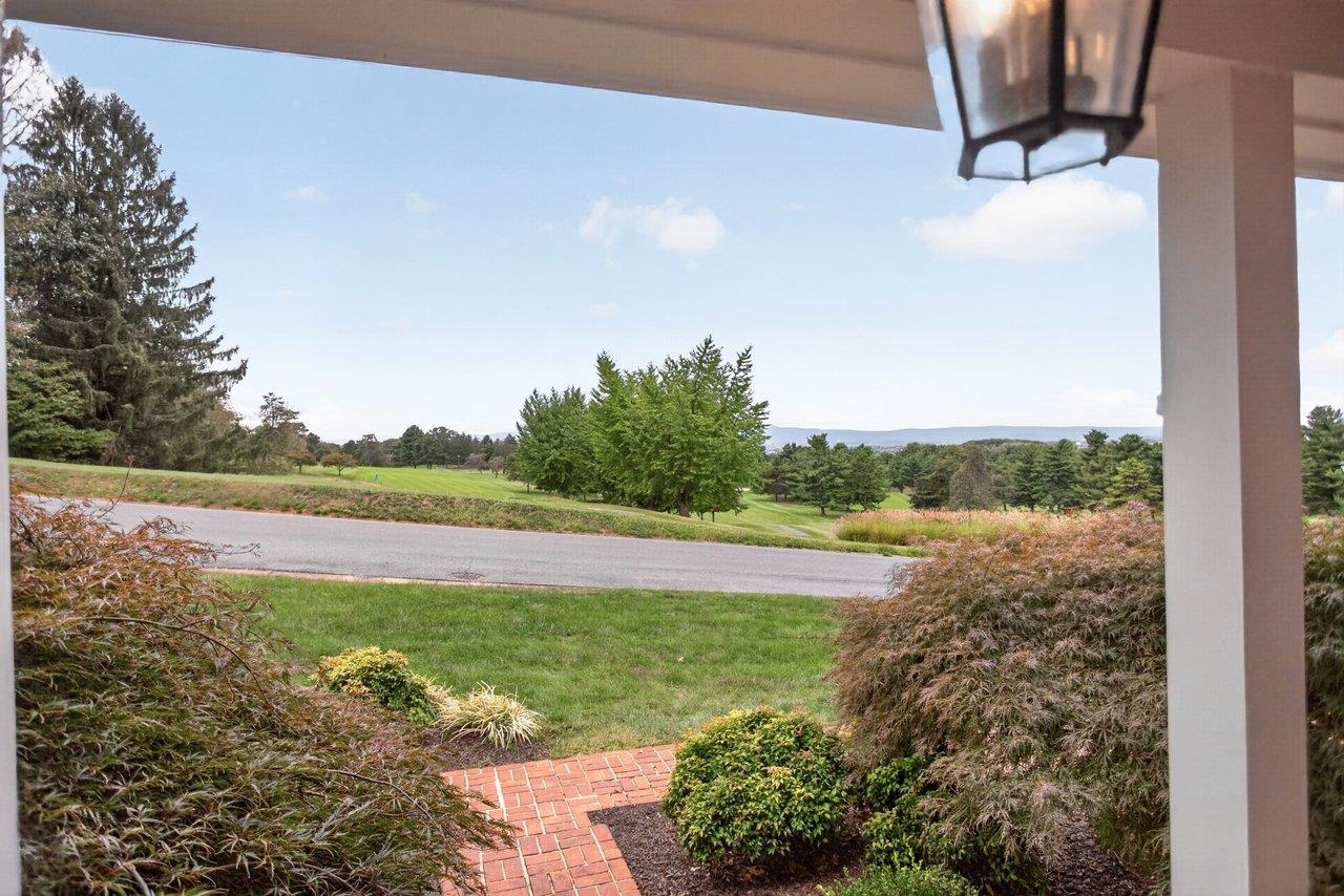 418 FAIRWAY DR, HARRISONBURG, Virginia 22802, 4 Bedrooms Bedrooms, ,2 BathroomsBathrooms,Residential,418 FAIRWAY DR,682636 MLS # 682636