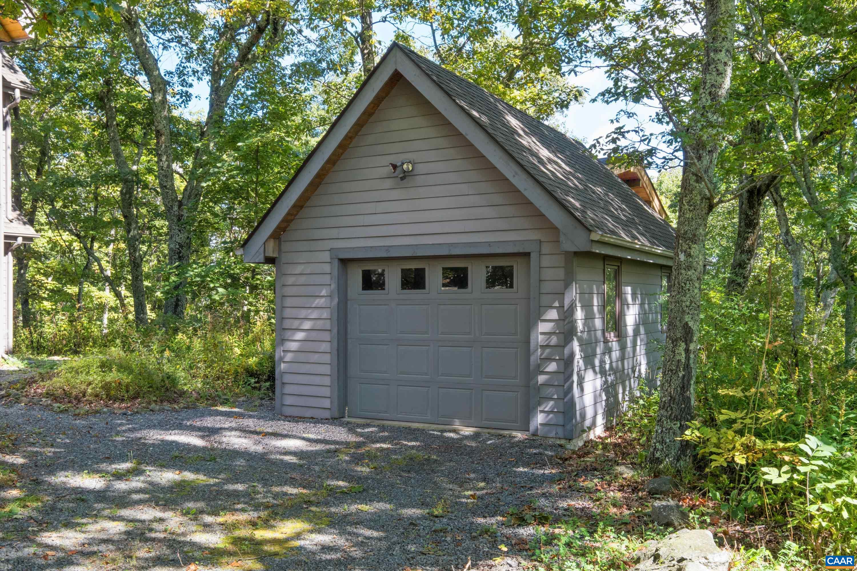 911 DEVILS KNOB LOOP, WINTERGREEN RESORT, Virginia 22967, 4 Bedrooms Bedrooms, ,3 BathroomsBathrooms,Residential,911 DEVILS KNOB LOOP,682638 MLS # 682638 911 DEVILS KNOB LOOP, WINTERGREEN RESORT, Virginia 22967, 4 Bedrooms Bedrooms, ,3 BathroomsBathrooms,Residential,911 DEVILS KNOB LOOP,682638 MLS # 682638
