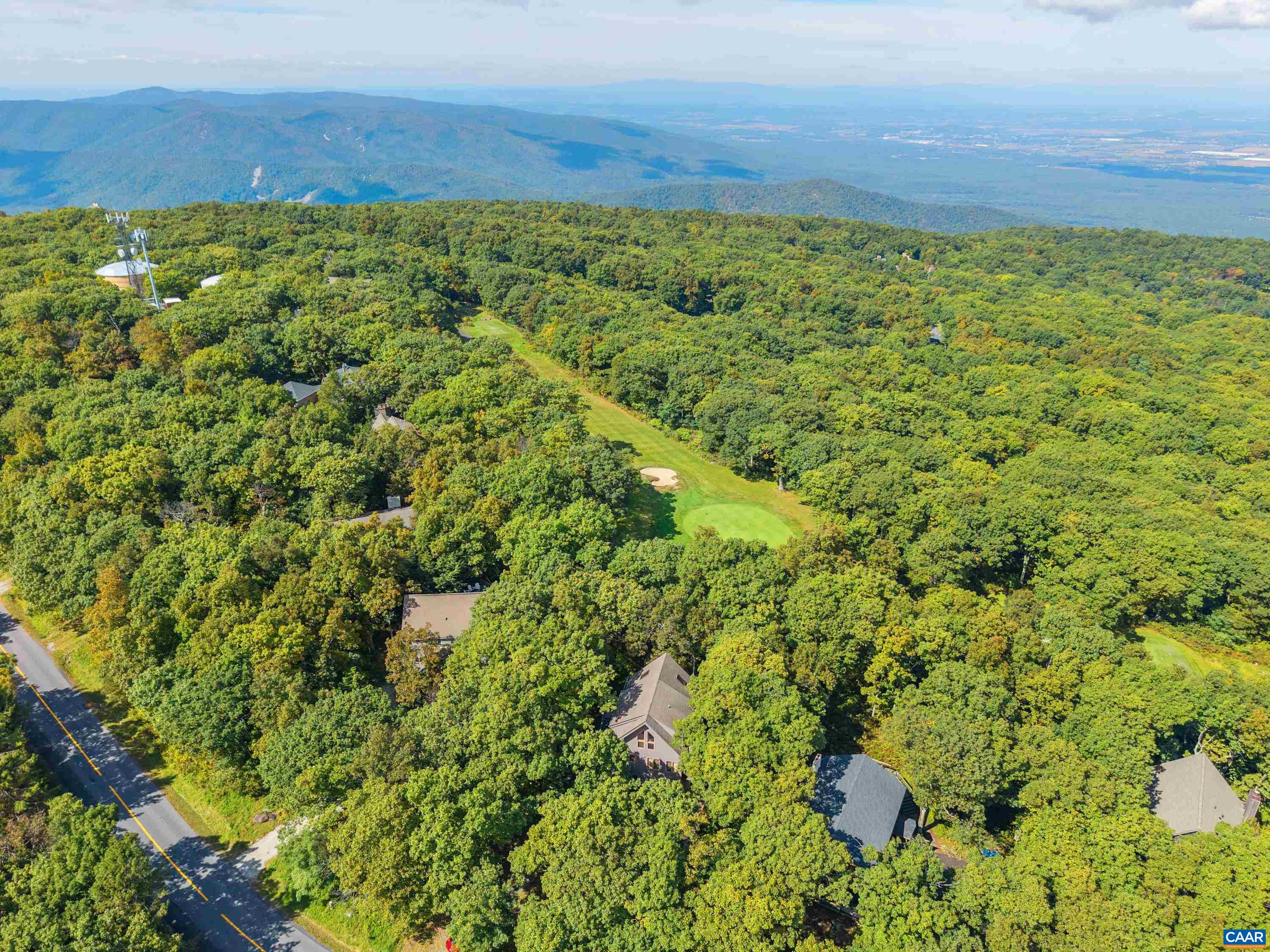 911 DEVILS KNOB LOOP, WINTERGREEN RESORT, Virginia 22967, 4 Bedrooms Bedrooms, ,3 BathroomsBathrooms,Residential,911 DEVILS KNOB LOOP,682638 MLS # 682638 911 DEVILS KNOB LOOP, WINTERGREEN RESORT, Virginia 22967, 4 Bedrooms Bedrooms, ,3 BathroomsBathrooms,Residential,911 DEVILS KNOB LOOP,682638 MLS # 682638