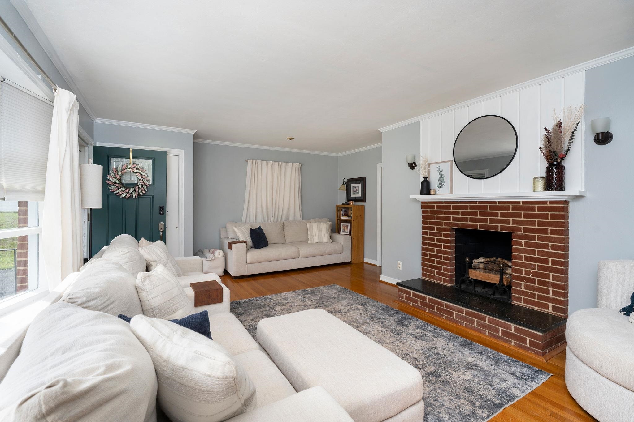 1115 SKYMONT RD, STAUNTON, Virginia 24401, 3 Bedrooms Bedrooms, ,2 BathroomsBathrooms,Residential,1115 SKYMONT RD,682645 MLS # 682645 1115 SKYMONT RD, STAUNTON, Virginia 24401, 3 Bedrooms Bedrooms, ,2 BathroomsBathrooms,Residential,1115 SKYMONT RD,682645 MLS # 682645