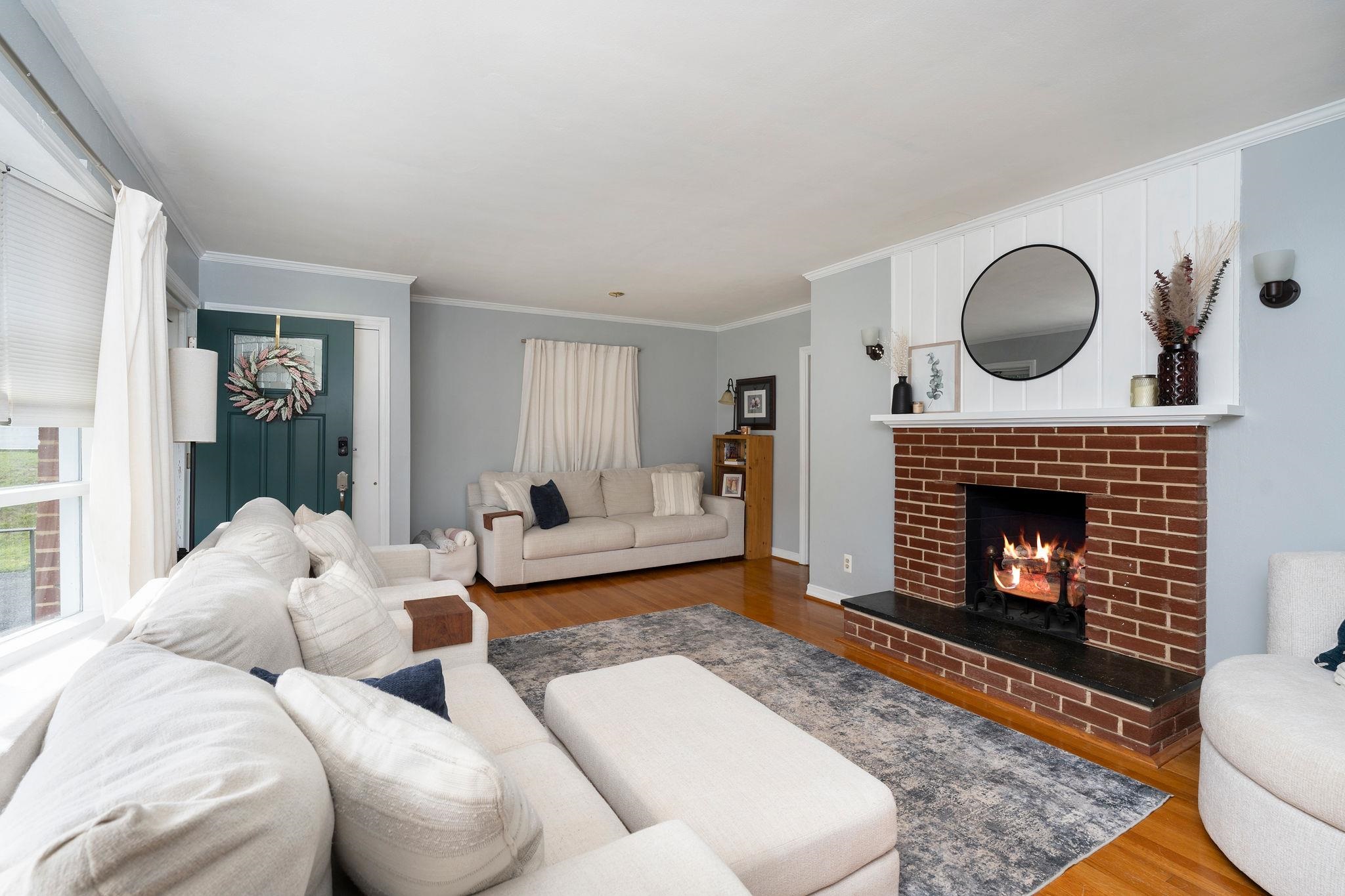 1115 SKYMONT RD, STAUNTON, Virginia 24401, 3 Bedrooms Bedrooms, ,2 BathroomsBathrooms,Residential,1115 SKYMONT RD,682645 MLS # 682645 1115 SKYMONT RD, STAUNTON, Virginia 24401, 3 Bedrooms Bedrooms, ,2 BathroomsBathrooms,Residential,1115 SKYMONT RD,682645 MLS # 682645