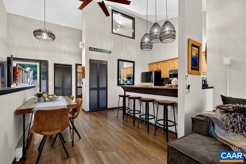 620 WHITE OAK CONDOS, WINTERGREEN RESORT, Virginia 22967, 2 Bedrooms Bedrooms, ,2 BathroomsBathrooms,Residential,Woolly Bull Chateau,620 WHITE OAK CONDOS,682653 MLS # 682653