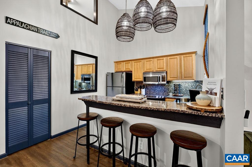 620 WHITE OAK CONDOS, WINTERGREEN RESORT, Virginia 22967, 2 Bedrooms Bedrooms, ,2 BathroomsBathrooms,Residential,Woolly Bull Chateau,620 WHITE OAK CONDOS,682653 MLS # 682653
