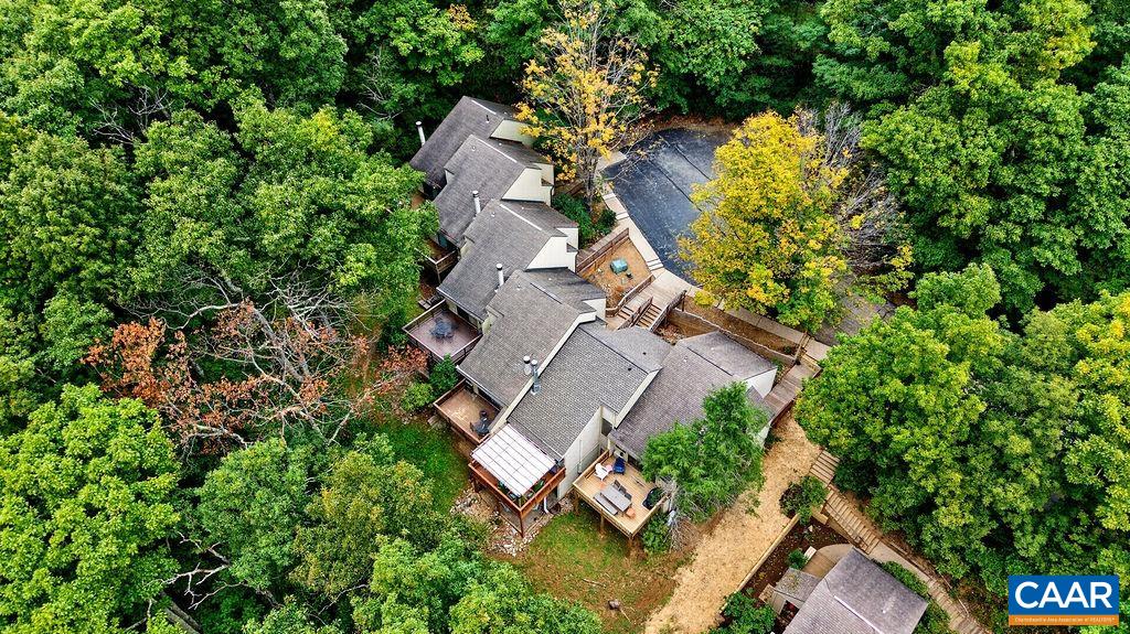 620 WHITE OAK CONDOS, WINTERGREEN RESORT, Virginia 22967, 2 Bedrooms Bedrooms, ,2 BathroomsBathrooms,Residential,Woolly Bull Chateau,620 WHITE OAK CONDOS,682653 MLS # 682653