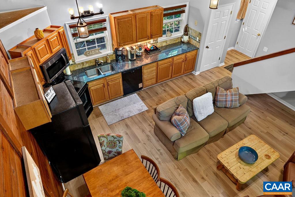 16 CHESTNUT LN, WINTERGREEN RESORT, Virginia 22967, 3 Bedrooms Bedrooms, ,1 BathroomBathrooms,Residential,16 CHESTNUT LN,682655 MLS # 682655 16 CHESTNUT LN, WINTERGREEN RESORT, Virginia 22967, 3 Bedrooms Bedrooms, ,1 BathroomBathrooms,Residential,16 CHESTNUT LN,682655 MLS # 682655