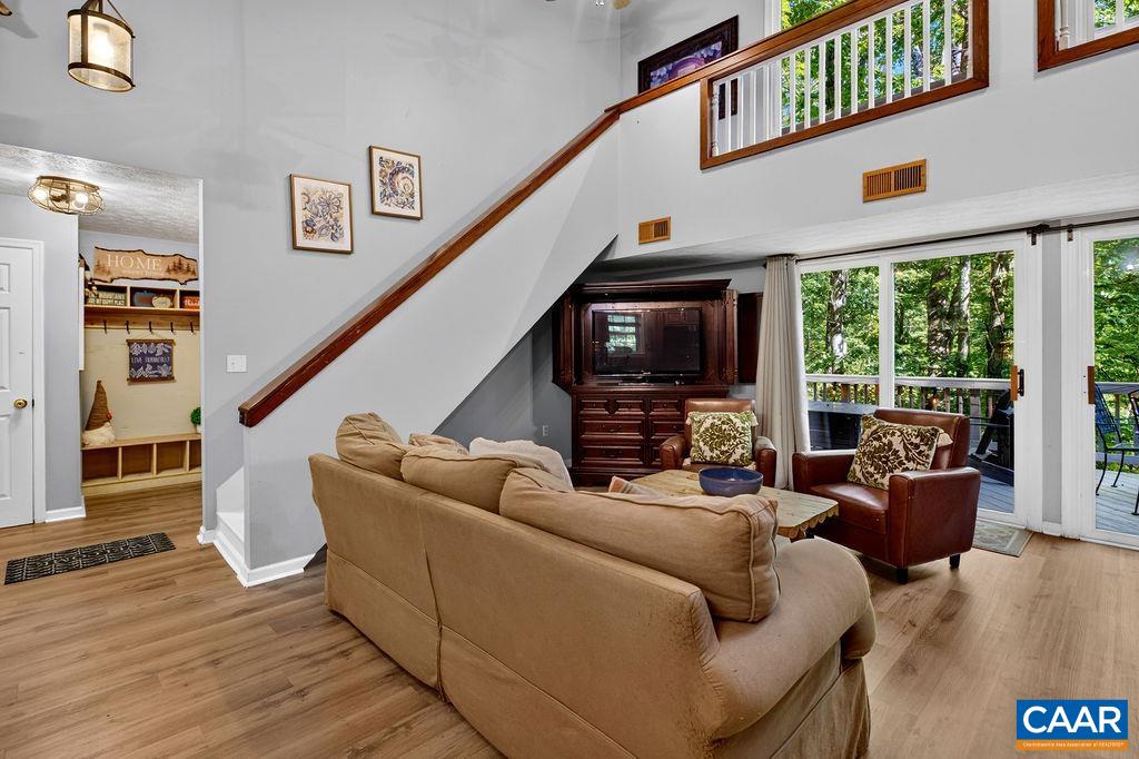 16 CHESTNUT LN, WINTERGREEN RESORT, Virginia 22967, 3 Bedrooms Bedrooms, ,1 BathroomBathrooms,Residential,16 CHESTNUT LN,682655 MLS # 682655 16 CHESTNUT LN, WINTERGREEN RESORT, Virginia 22967, 3 Bedrooms Bedrooms, ,1 BathroomBathrooms,Residential,16 CHESTNUT LN,682655 MLS # 682655