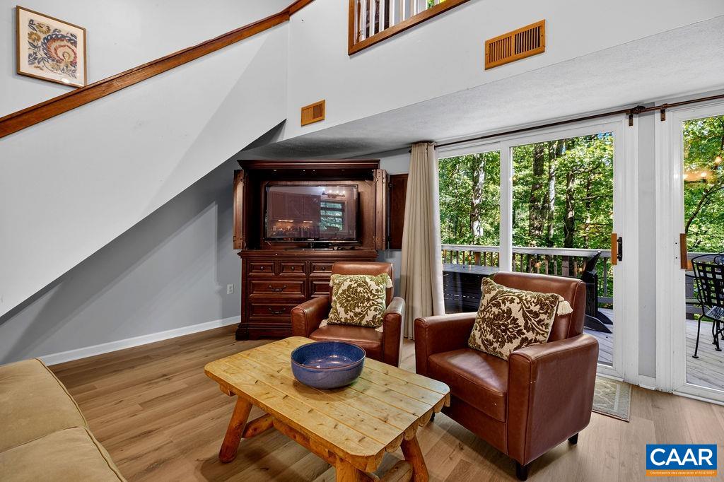 Home conveys turn-key furnished. Home conveys turn-key furnished.