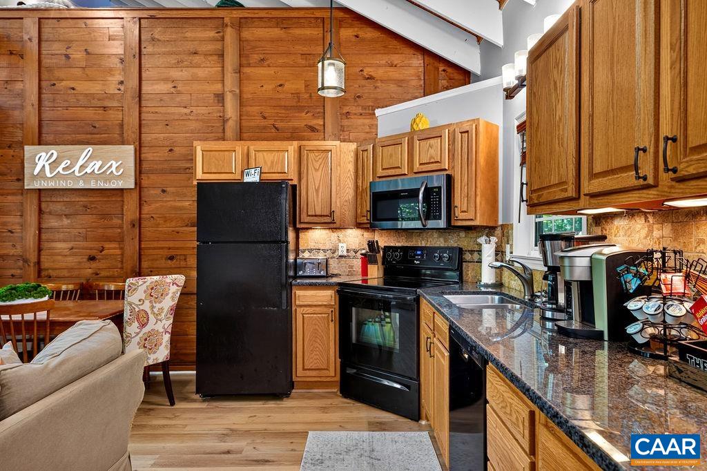 16 CHESTNUT LN, WINTERGREEN RESORT, Virginia 22967, 3 Bedrooms Bedrooms, ,1 BathroomBathrooms,Residential,16 CHESTNUT LN,682655 MLS # 682655 16 CHESTNUT LN, WINTERGREEN RESORT, Virginia 22967, 3 Bedrooms Bedrooms, ,1 BathroomBathrooms,Residential,16 CHESTNUT LN,682655 MLS # 682655