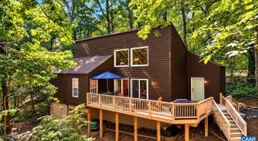 16 CHESTNUT LN, WINTERGREEN RESORT, Virginia 22967, 3 Bedrooms Bedrooms, ,1 BathroomBathrooms,Residential,16 CHESTNUT LN,682655 MLS # 682655