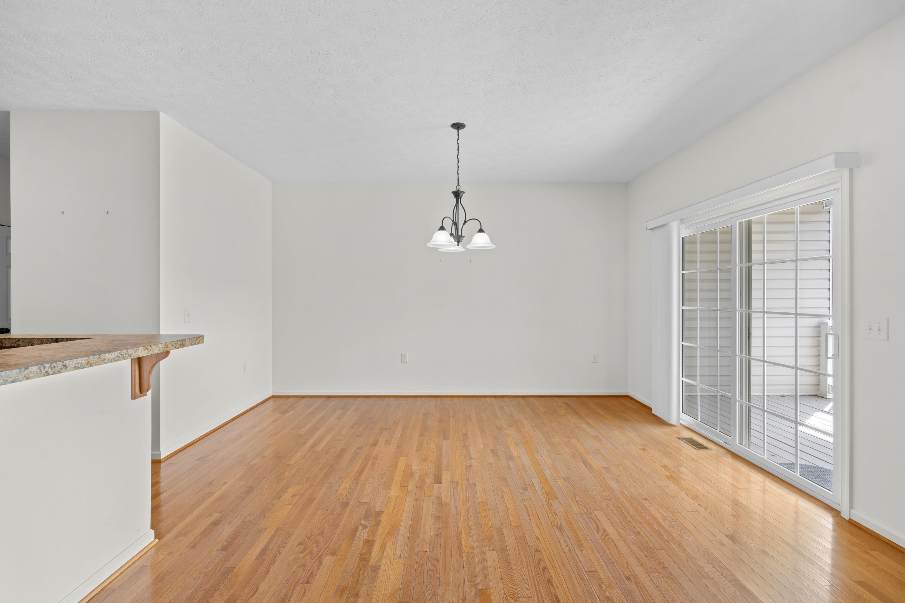123 HOLLEN MILL CT, BRIDGEWATER, Virginia 22812, 2 Bedrooms Bedrooms, ,2 BathroomsBathrooms,Residential,123 HOLLEN MILL CT,682656 MLS # 682656 123 HOLLEN MILL CT, BRIDGEWATER, Virginia 22812, 2 Bedrooms Bedrooms, ,2 BathroomsBathrooms,Residential,123 HOLLEN MILL CT,682656 MLS # 682656