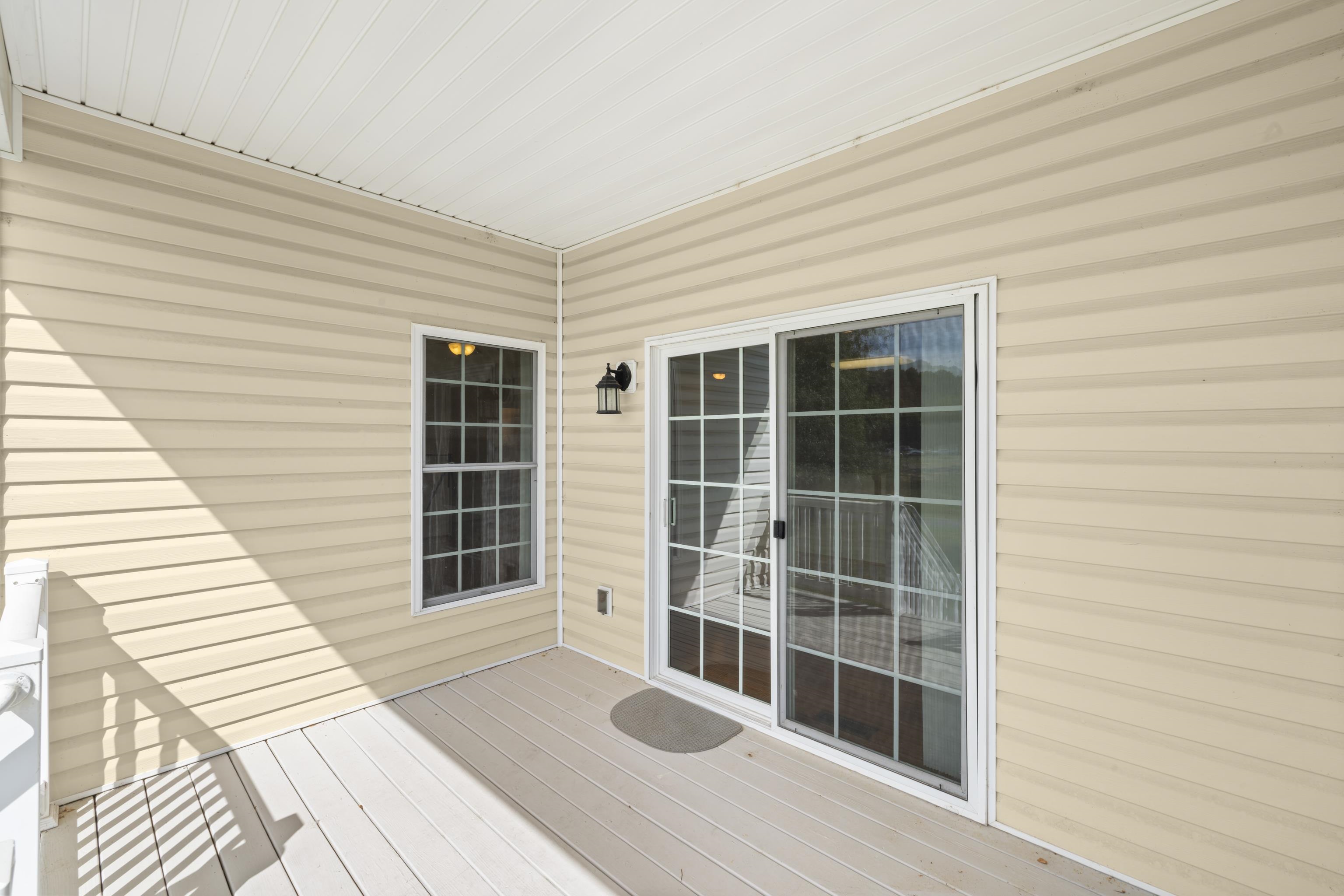 123 HOLLEN MILL CT, BRIDGEWATER, Virginia 22812, 2 Bedrooms Bedrooms, ,2 BathroomsBathrooms,Residential,123 HOLLEN MILL CT,682656 MLS # 682656 123 HOLLEN MILL CT, BRIDGEWATER, Virginia 22812, 2 Bedrooms Bedrooms, ,2 BathroomsBathrooms,Residential,123 HOLLEN MILL CT,682656 MLS # 682656