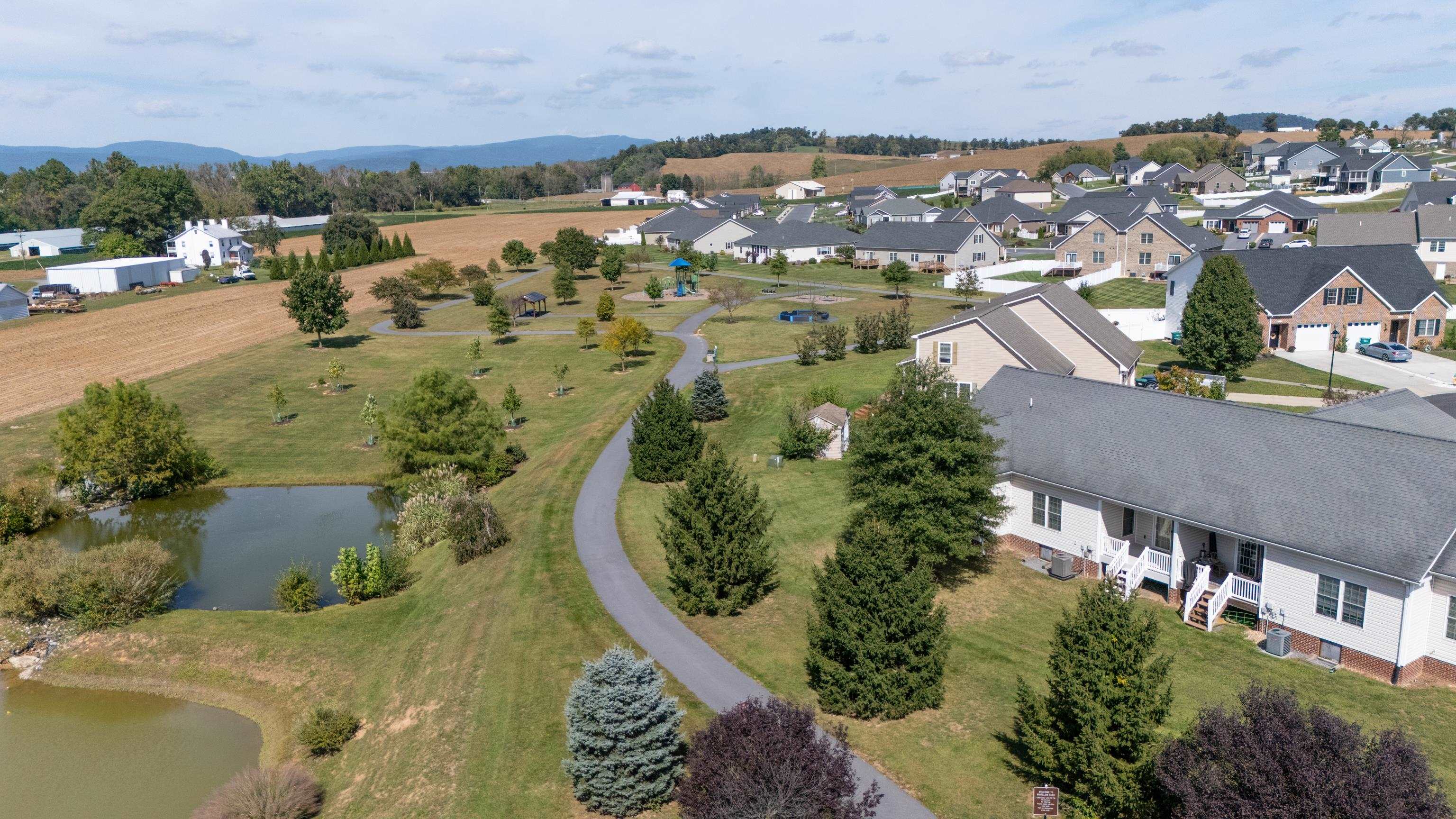 123 HOLLEN MILL CT, BRIDGEWATER, Virginia 22812, 2 Bedrooms Bedrooms, ,2 BathroomsBathrooms,Residential,123 HOLLEN MILL CT,682656 MLS # 682656 123 HOLLEN MILL CT, BRIDGEWATER, Virginia 22812, 2 Bedrooms Bedrooms, ,2 BathroomsBathrooms,Residential,123 HOLLEN MILL CT,682656 MLS # 682656