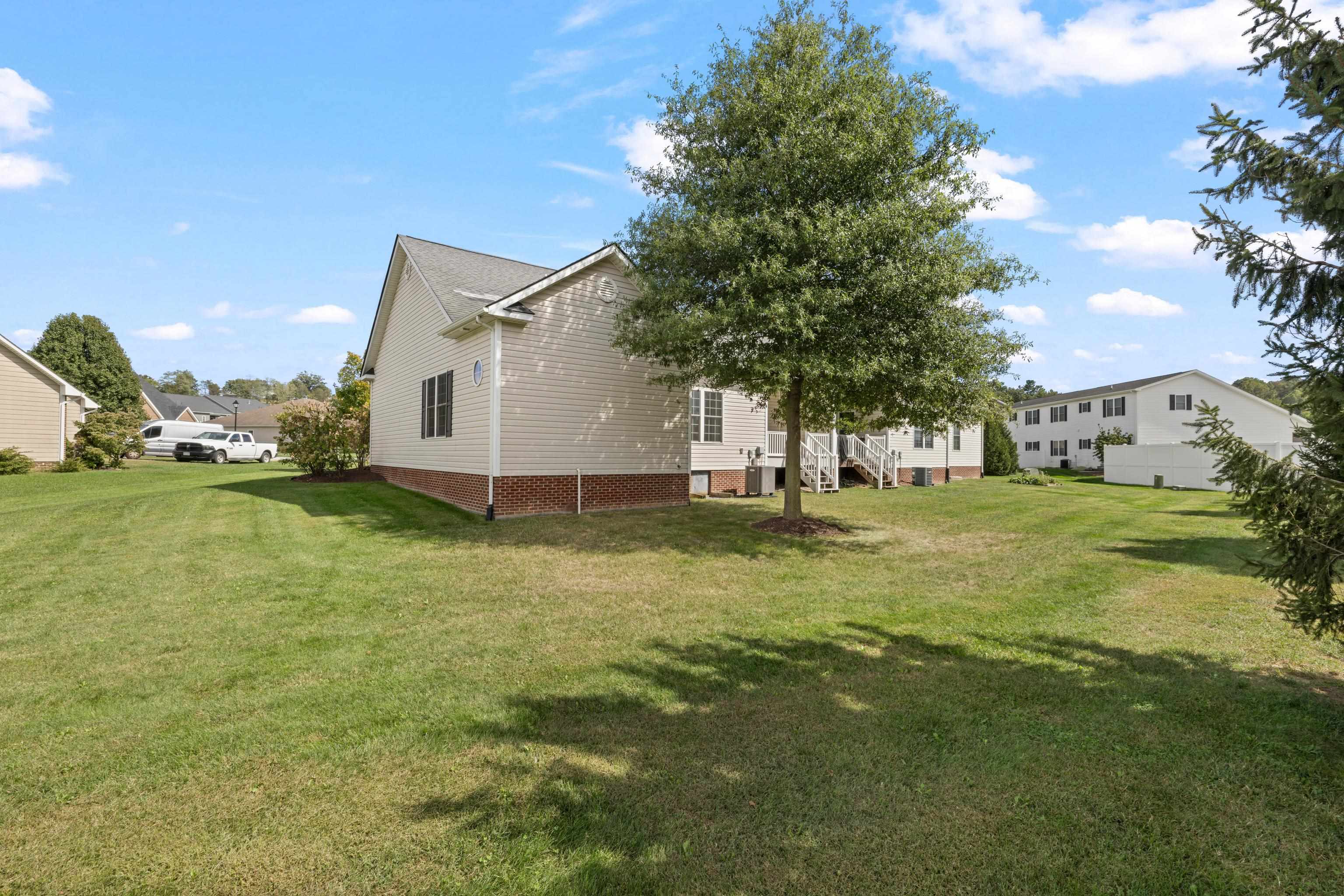 123 HOLLEN MILL CT, BRIDGEWATER, Virginia 22812, 2 Bedrooms Bedrooms, ,2 BathroomsBathrooms,Residential,123 HOLLEN MILL CT,682656 MLS # 682656 123 HOLLEN MILL CT, BRIDGEWATER, Virginia 22812, 2 Bedrooms Bedrooms, ,2 BathroomsBathrooms,Residential,123 HOLLEN MILL CT,682656 MLS # 682656