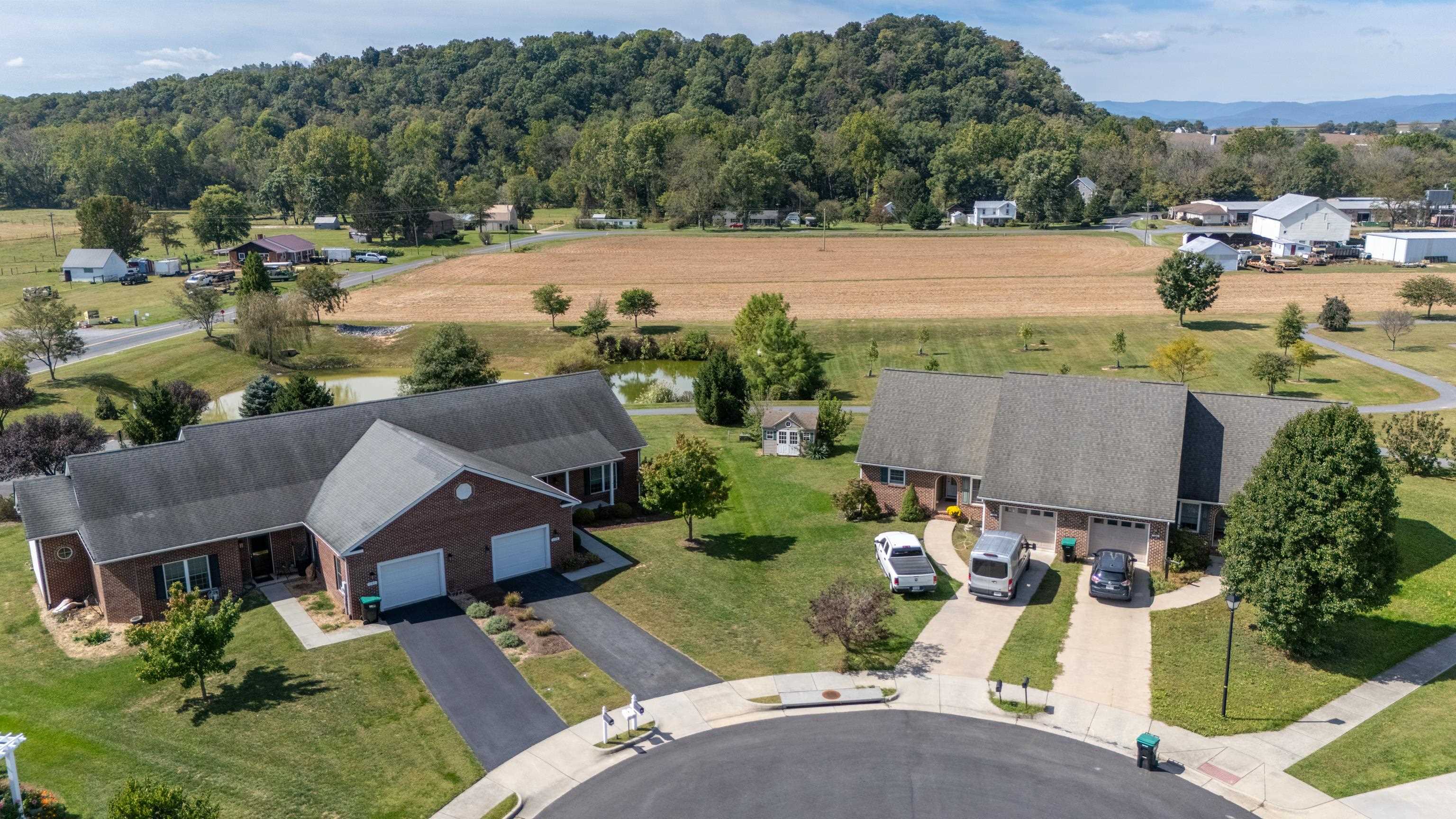 123 HOLLEN MILL CT, BRIDGEWATER, Virginia 22812, 2 Bedrooms Bedrooms, ,2 BathroomsBathrooms,Residential,123 HOLLEN MILL CT,682656 MLS # 682656 123 HOLLEN MILL CT, BRIDGEWATER, Virginia 22812, 2 Bedrooms Bedrooms, ,2 BathroomsBathrooms,Residential,123 HOLLEN MILL CT,682656 MLS # 682656