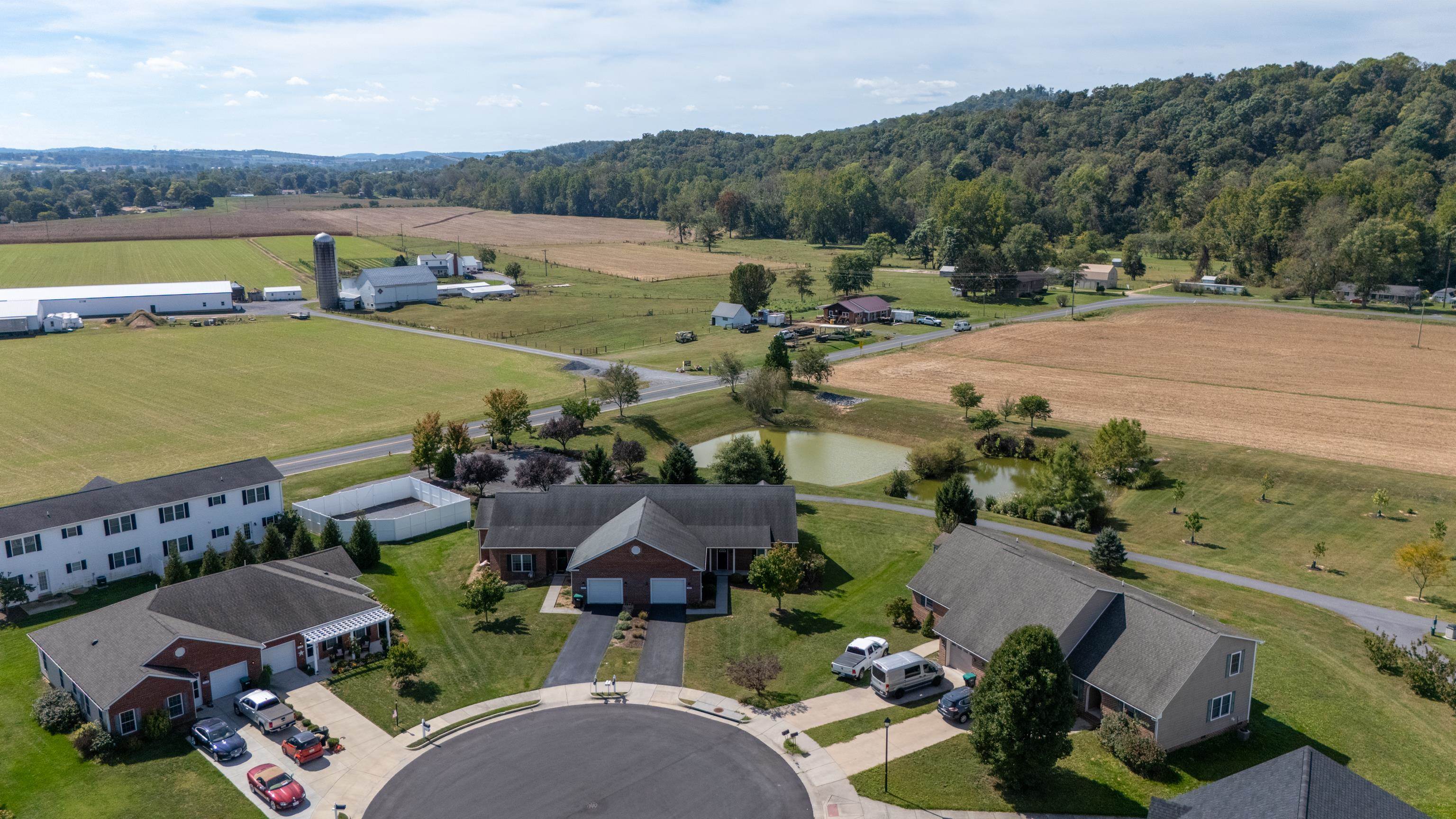 123 HOLLEN MILL CT, BRIDGEWATER, Virginia 22812, 2 Bedrooms Bedrooms, ,2 BathroomsBathrooms,Residential,123 HOLLEN MILL CT,682656 MLS # 682656 123 HOLLEN MILL CT, BRIDGEWATER, Virginia 22812, 2 Bedrooms Bedrooms, ,2 BathroomsBathrooms,Residential,123 HOLLEN MILL CT,682656 MLS # 682656